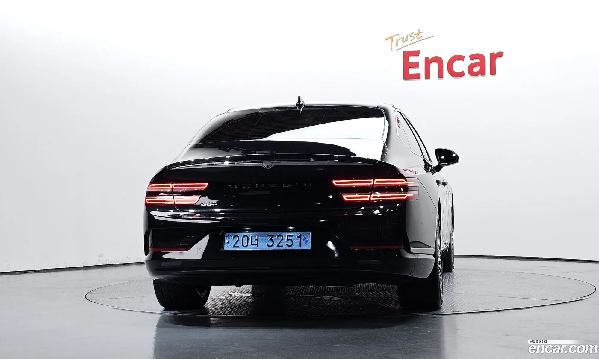 Genesis Electrified G80 2022 — 2