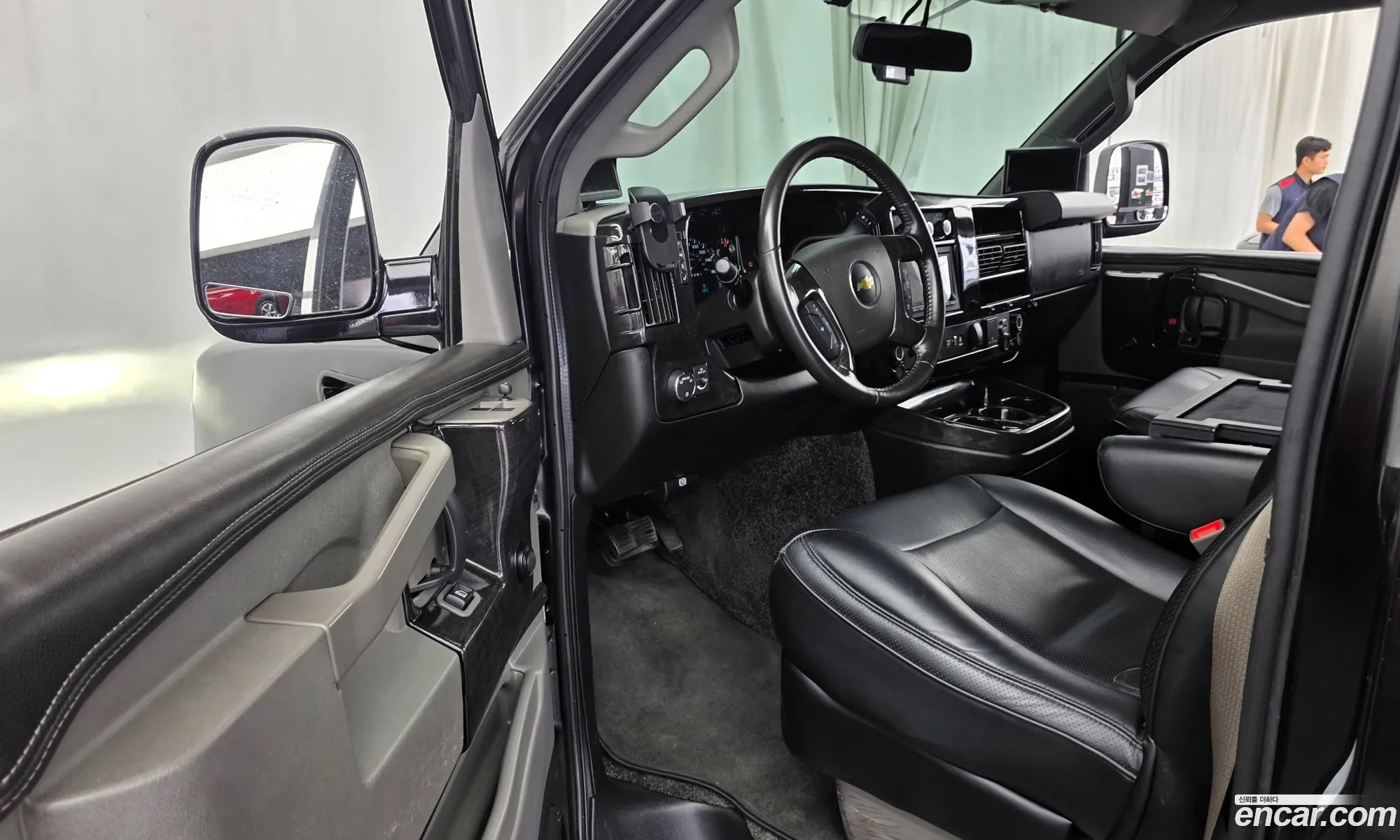 Chevrolet Express Van