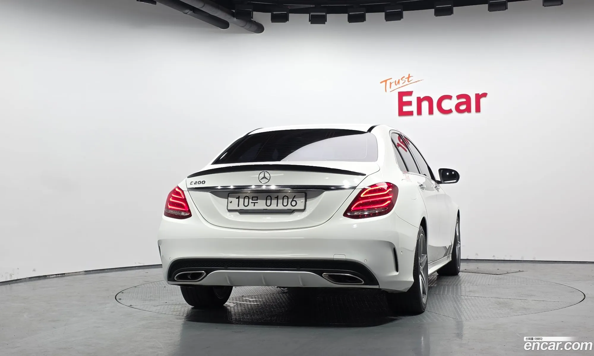 Mercedes-Benz C-Class W205 2016 — 19