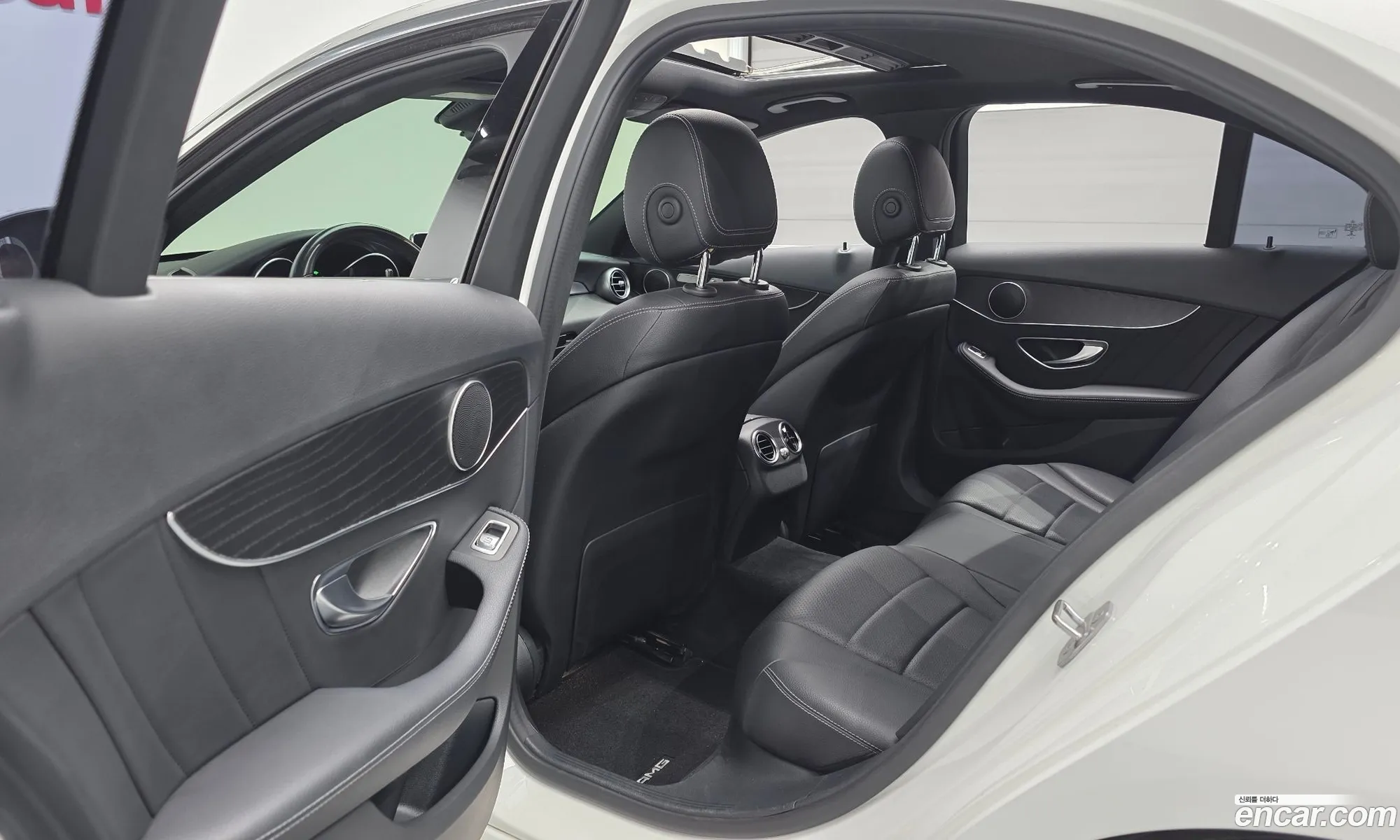 Mercedes-Benz C-Class W205 2016 — 8
