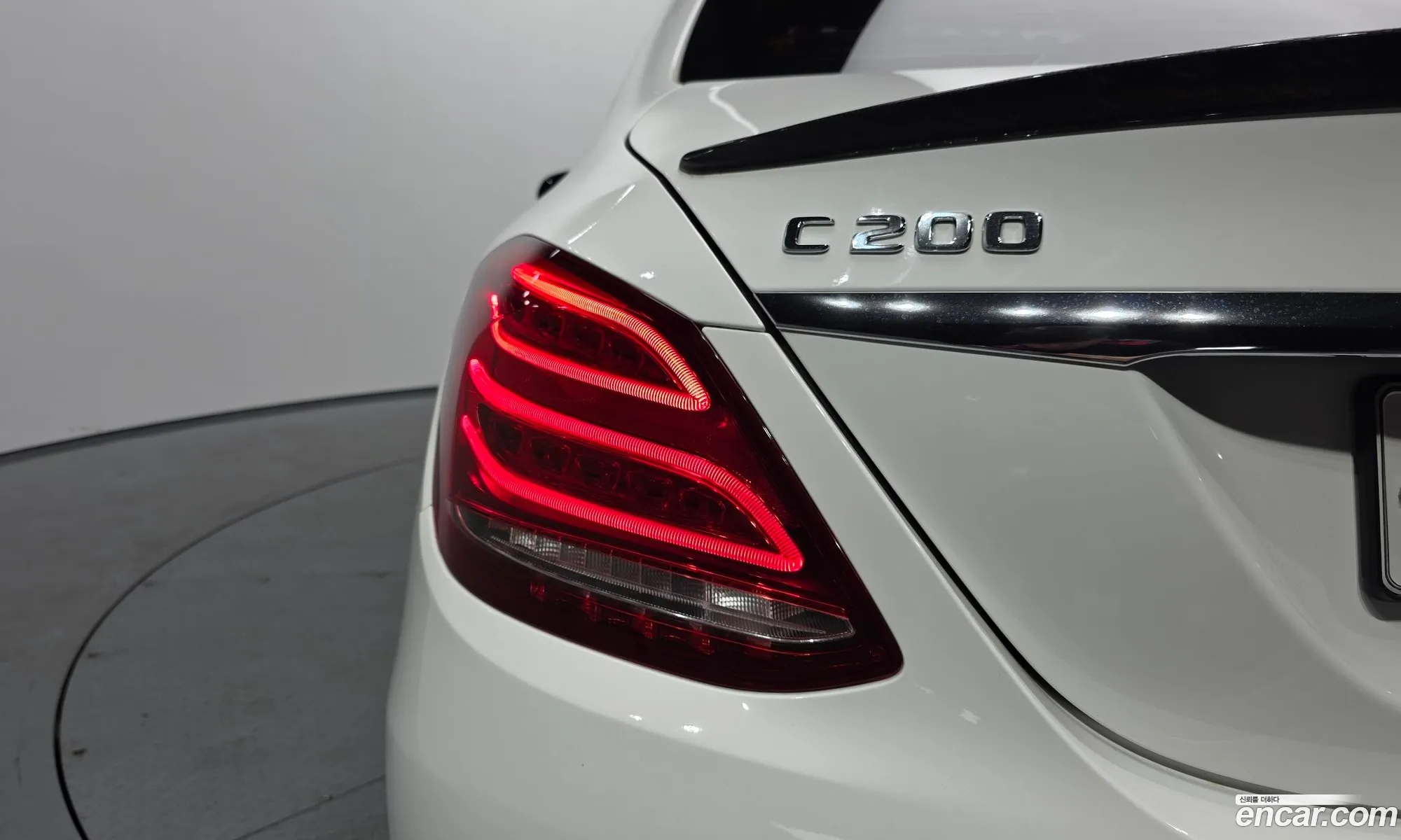 Mercedes-Benz C-Class W205 2016 — 29