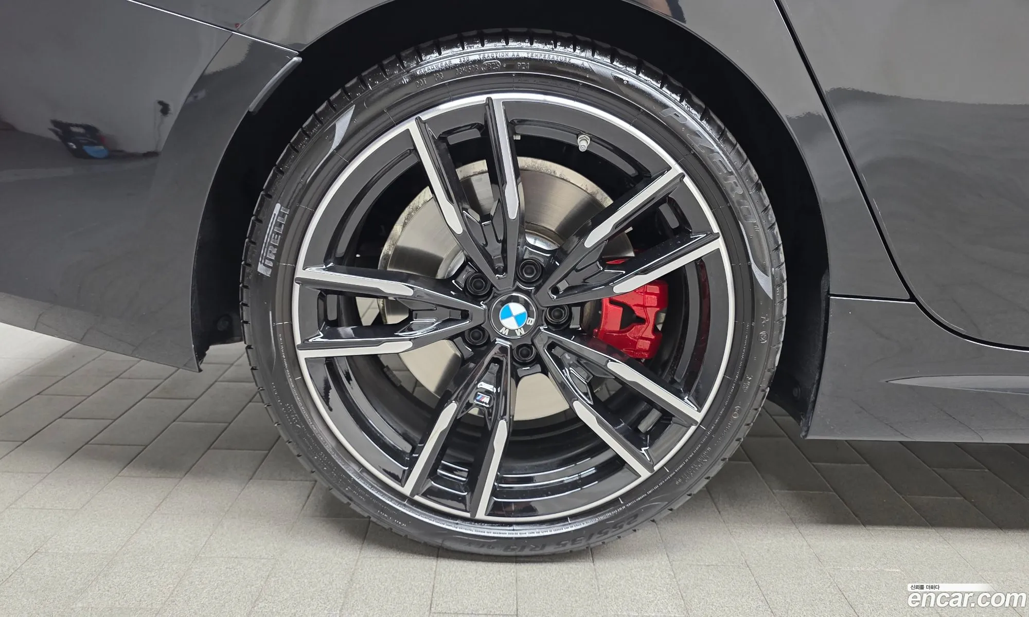 BMW 3 Series 2026 — 3
