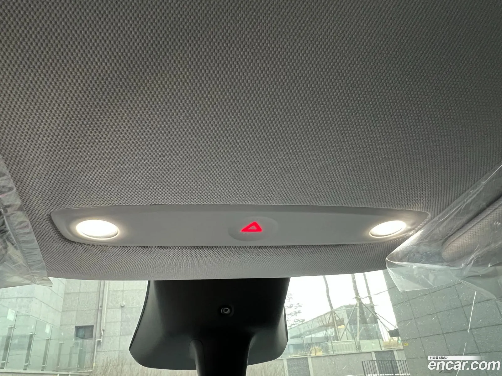 Tesla Model Y 2025 — 13