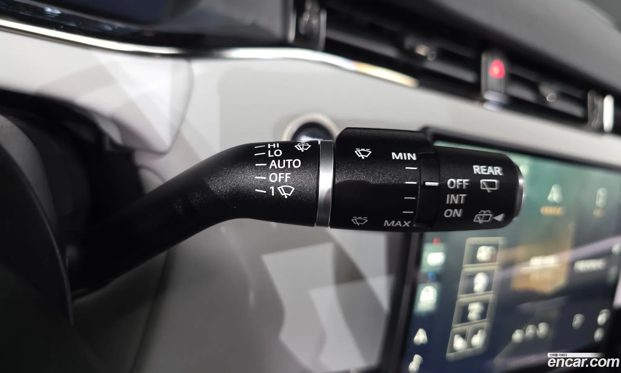 Land Rover Range Rover Evoque 2024 — 27
