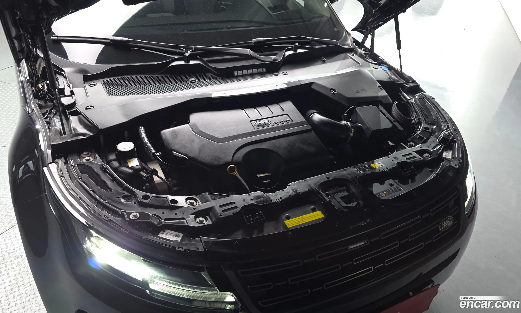 Land Rover Range Rover Evoque 2024 — 26