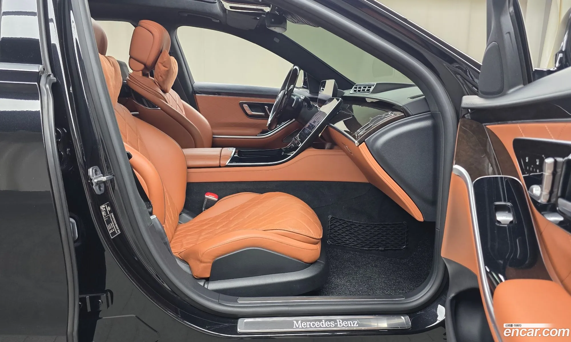 Mercedes-Benz S-Class W223 2021 — 23