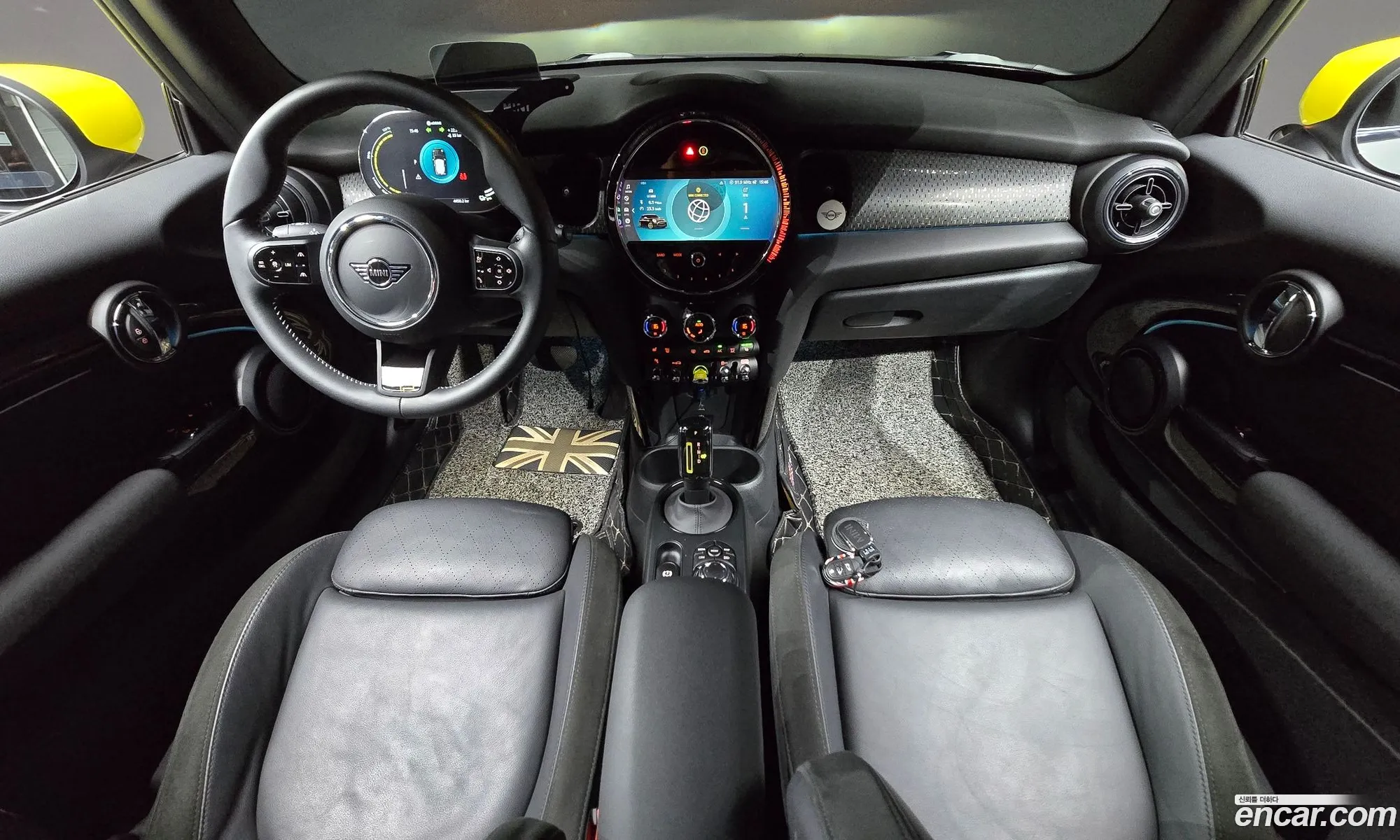 Mini Cooper Electric 2022 WMW11DJ00P2S83969 — 26