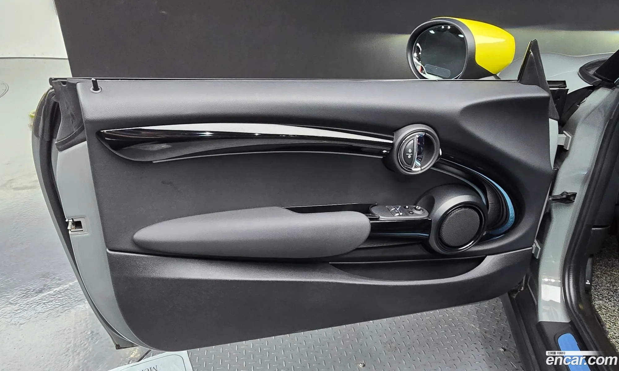 Mini Cooper Electric 2022 WMW11DJ00P2S83969 — 20