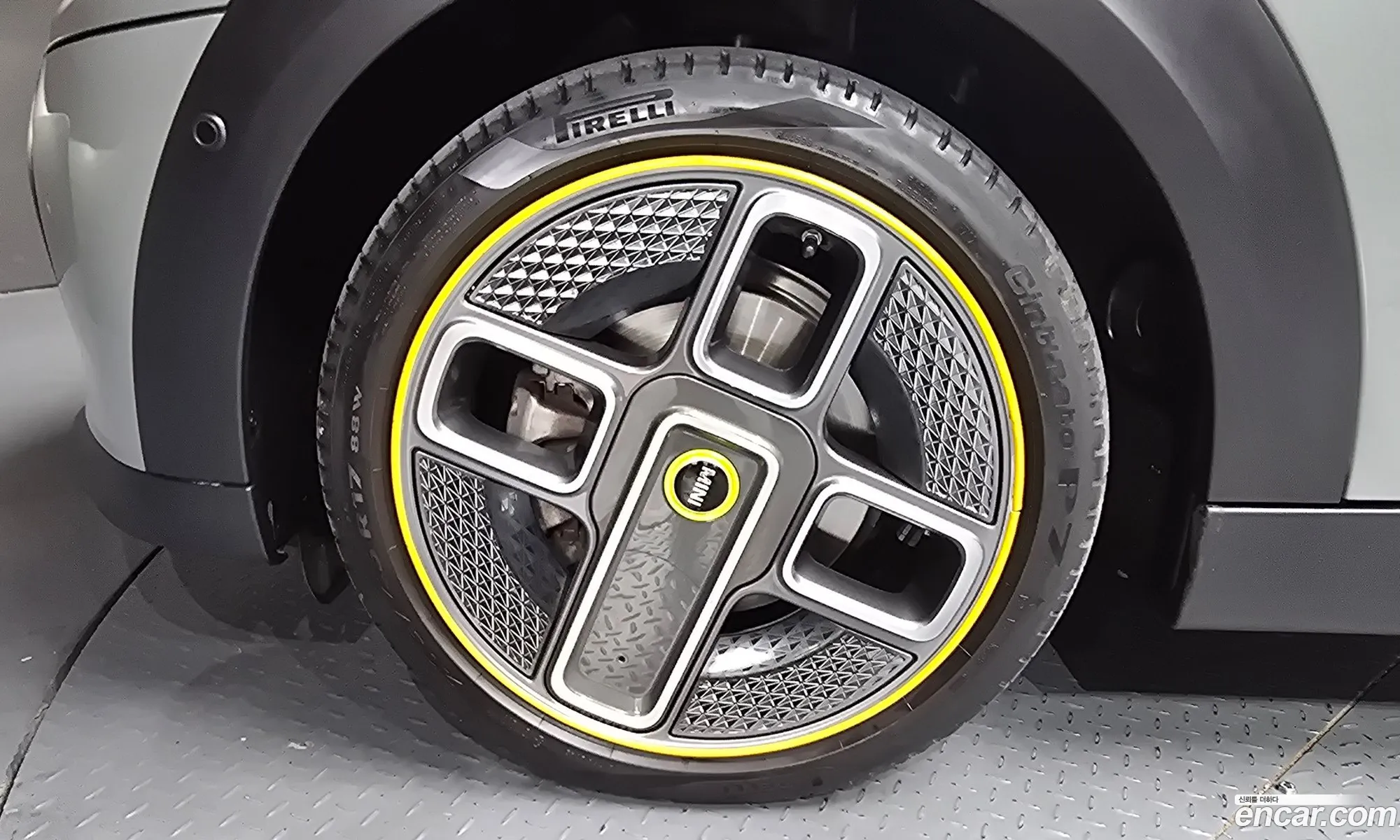 Mini Cooper Electric 2022 WMW11DJ00P2S83969 — 12