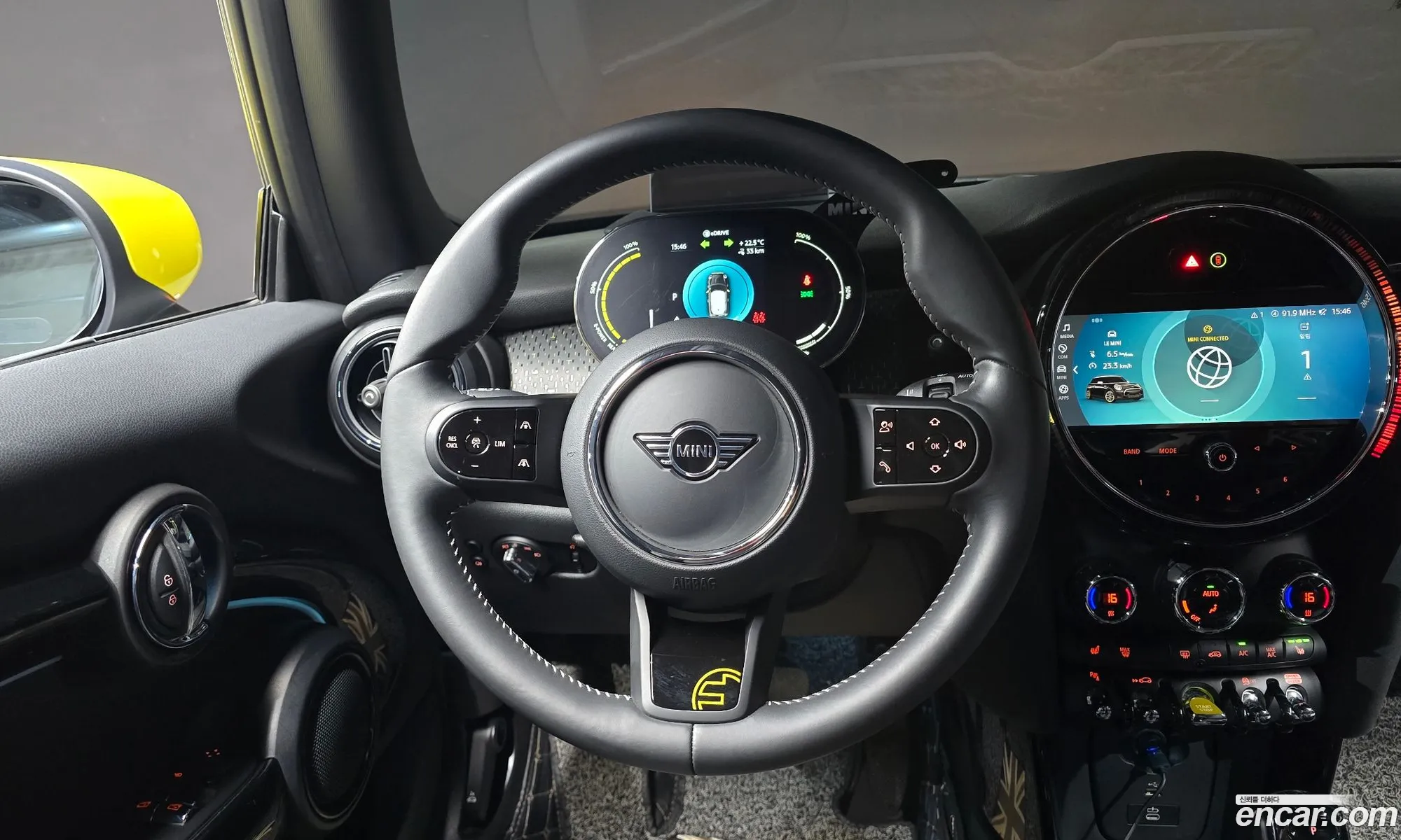 Mini Cooper Electric 2022 WMW11DJ00P2S83969 — 18