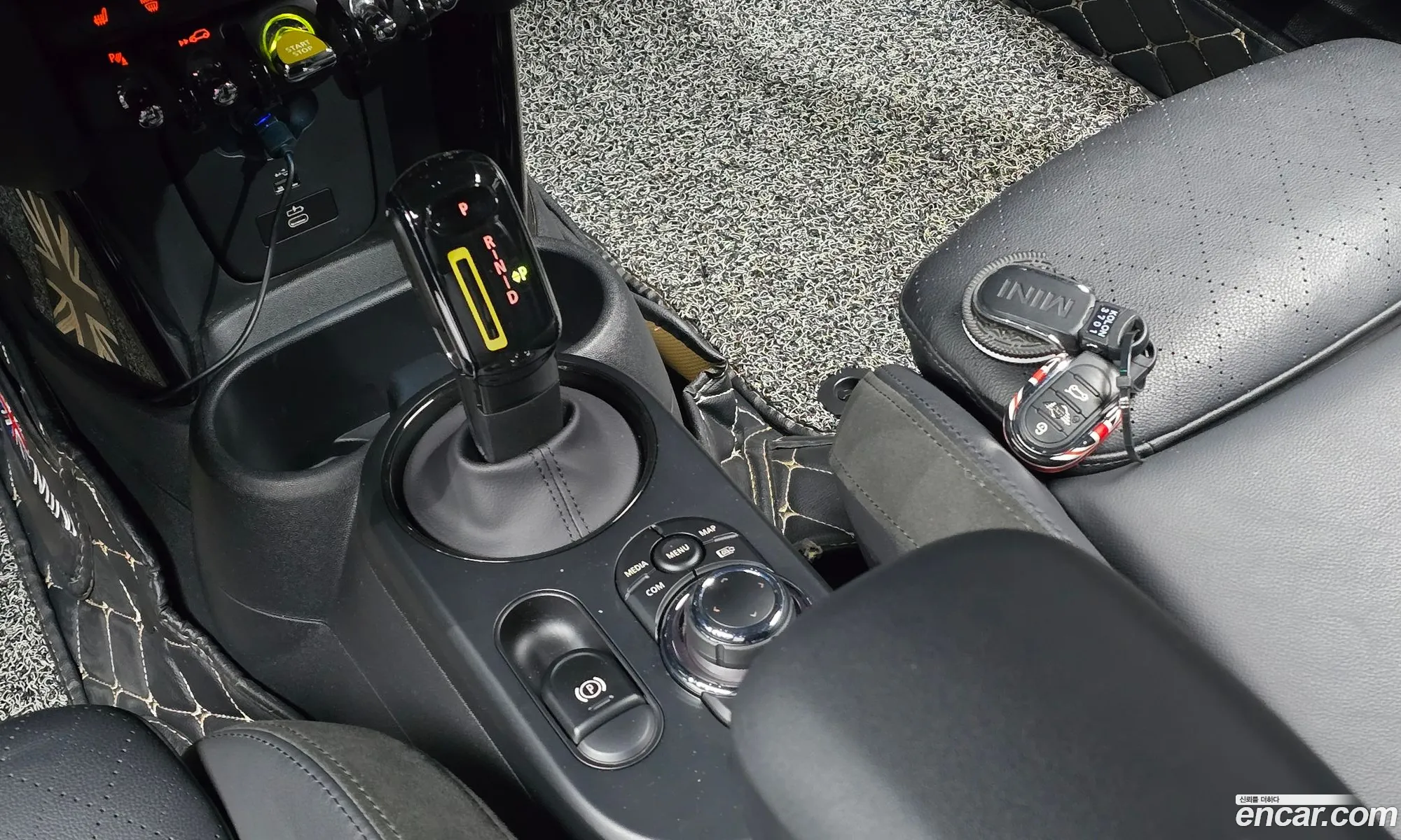 Mini Cooper Electric 2022 WMW11DJ00P2S83969 — 28