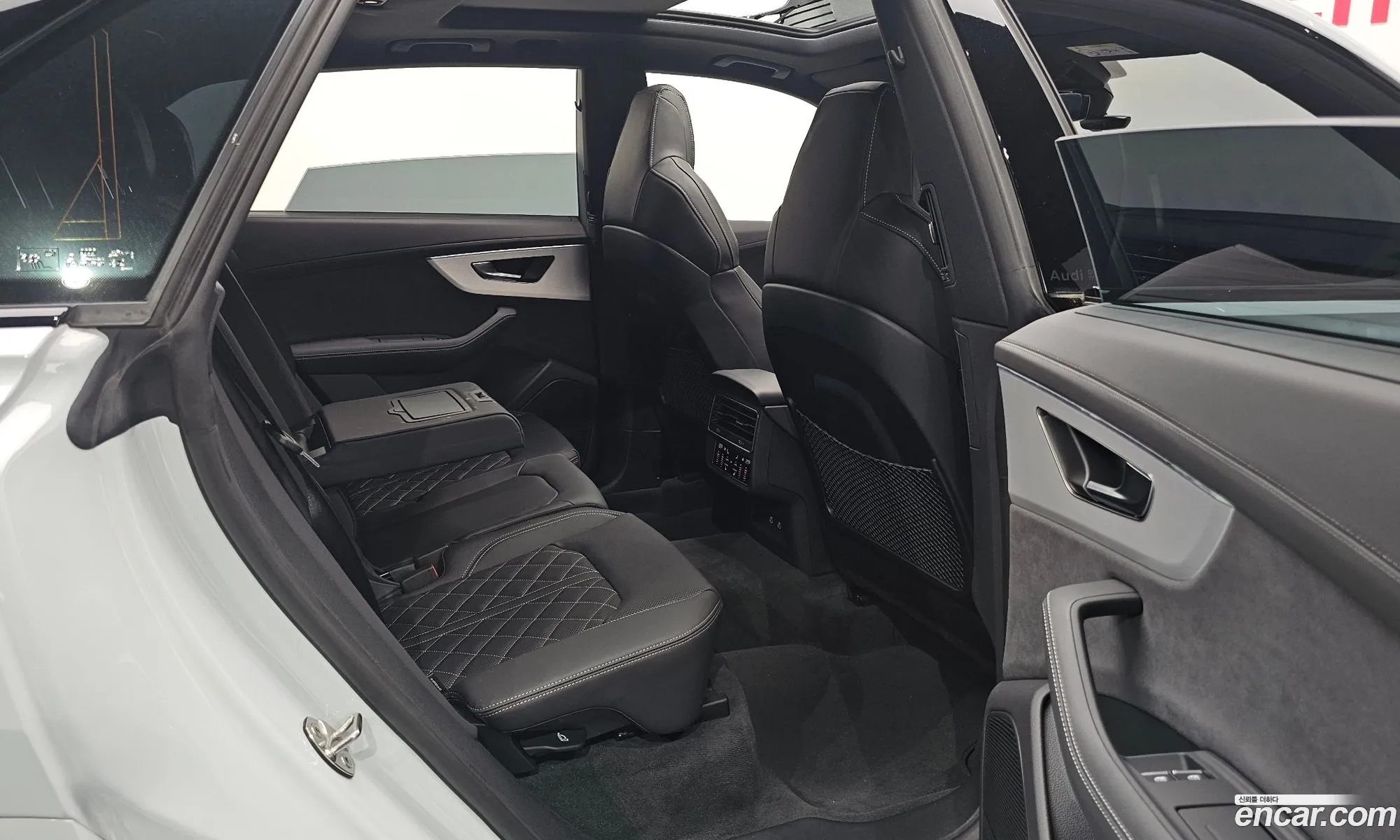 Audi Q8 2025 — 31