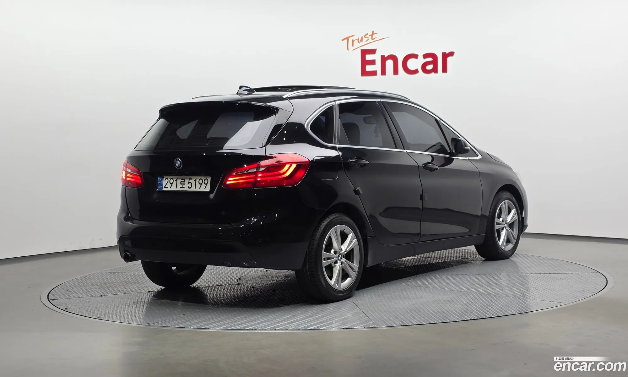 BMW 2 Series Active Tourer 2018 WBA2C1104J7A33404 — 17