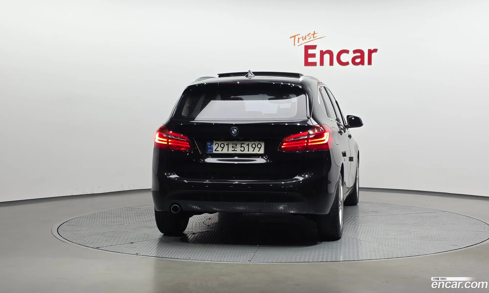 BMW 2 Series Active Tourer 2018 WBA2C1104J7A33404 — 3