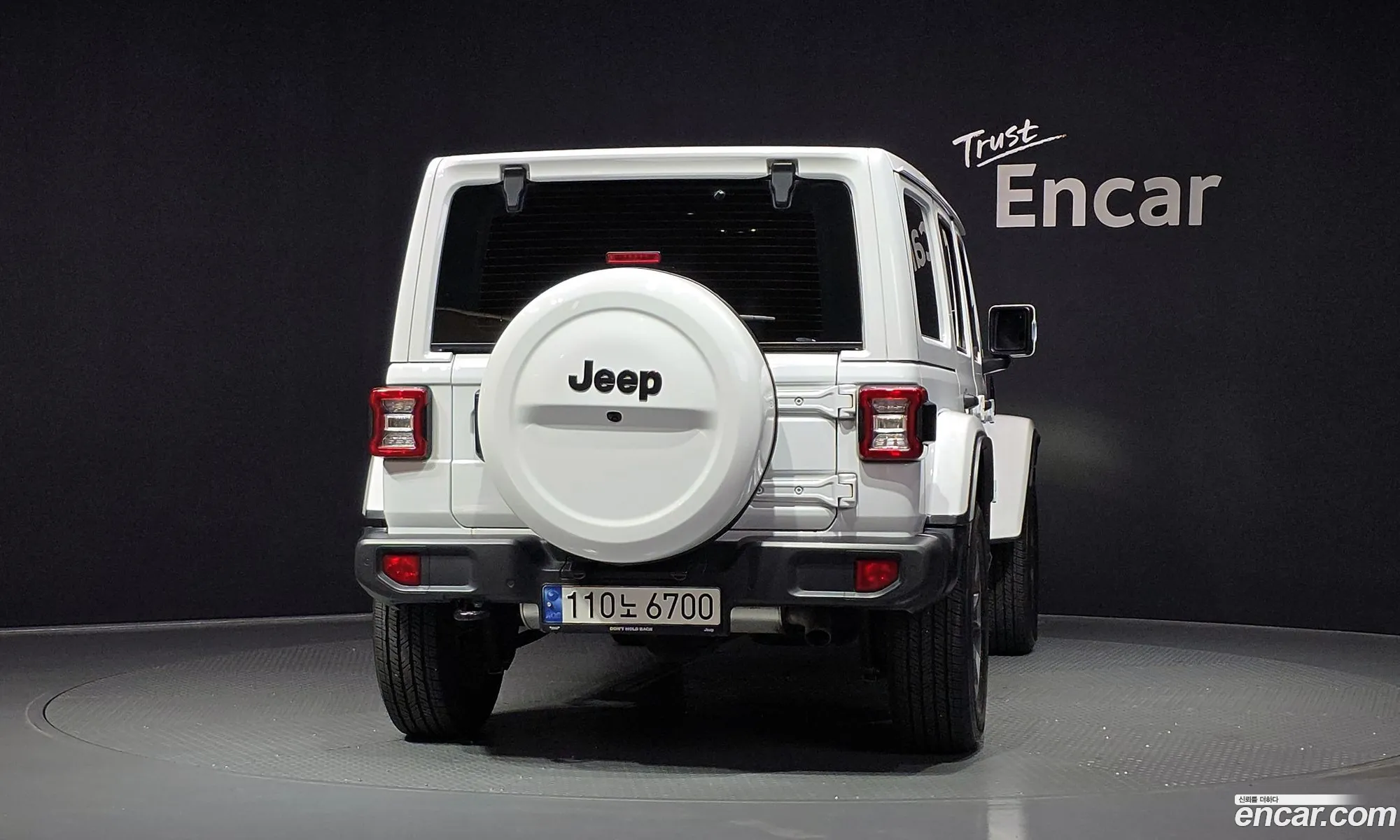 Jeep Wrangler 2022 — 12