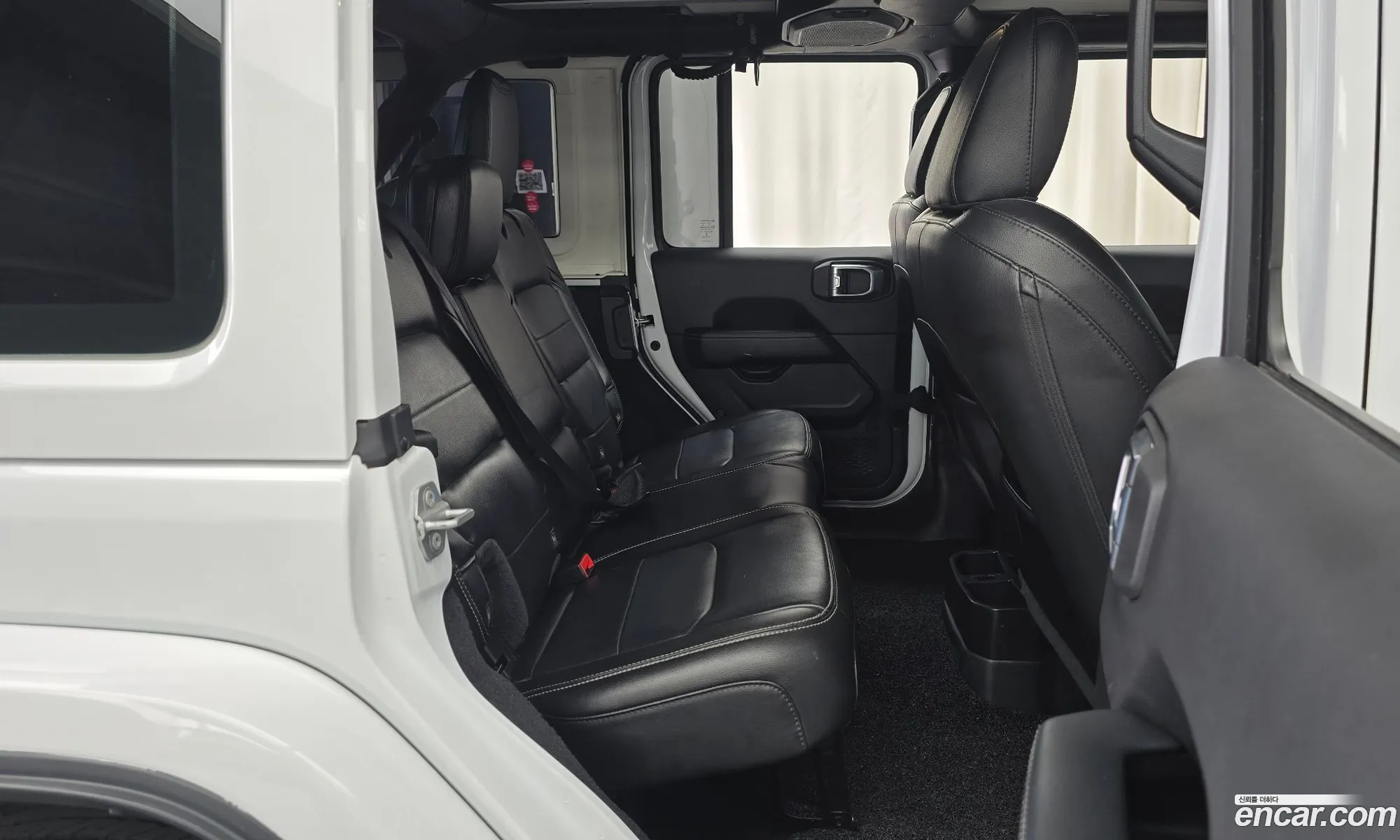 Jeep Wrangler 2022 — 5