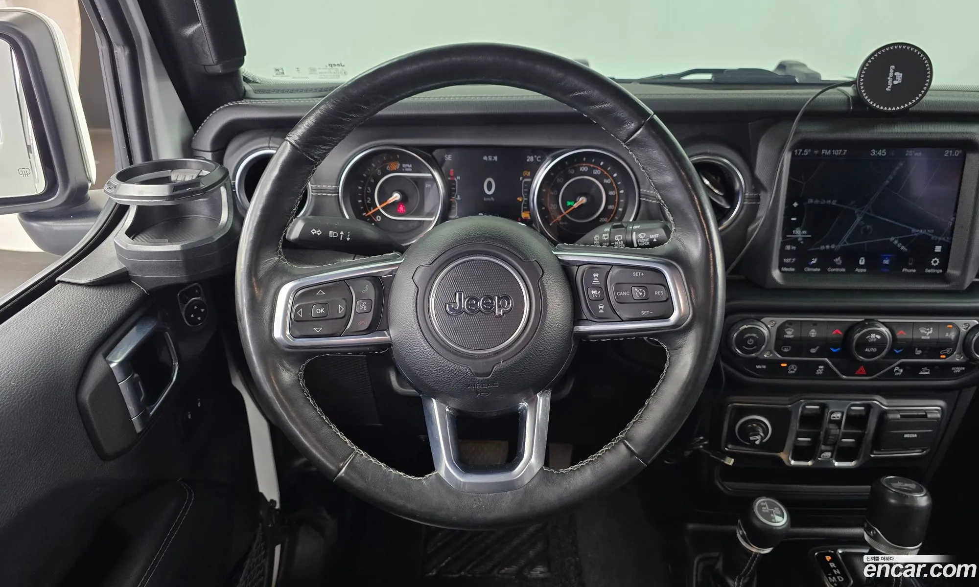 Jeep Wrangler 2022 — 11