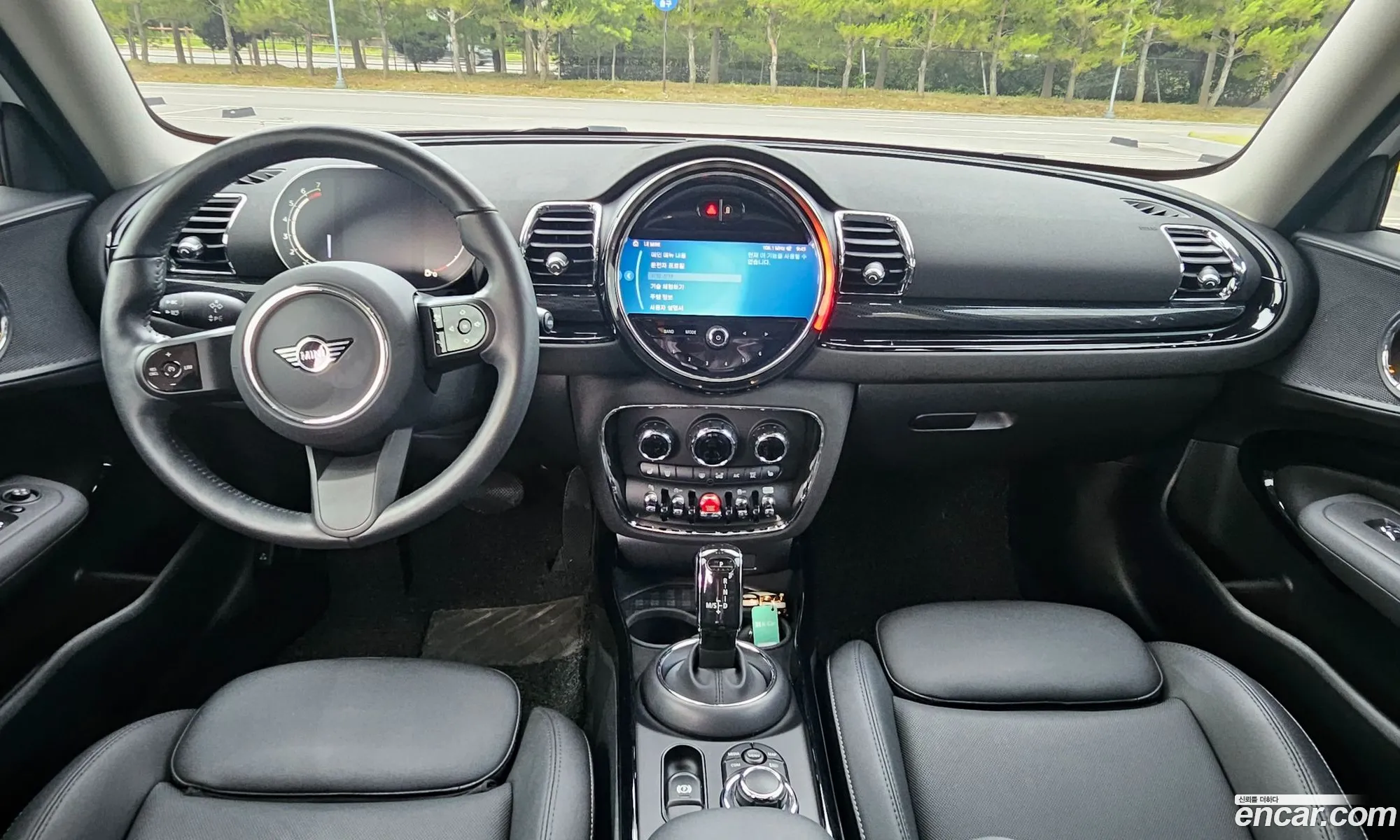 Mini Cooper Clubman 2023 — 2