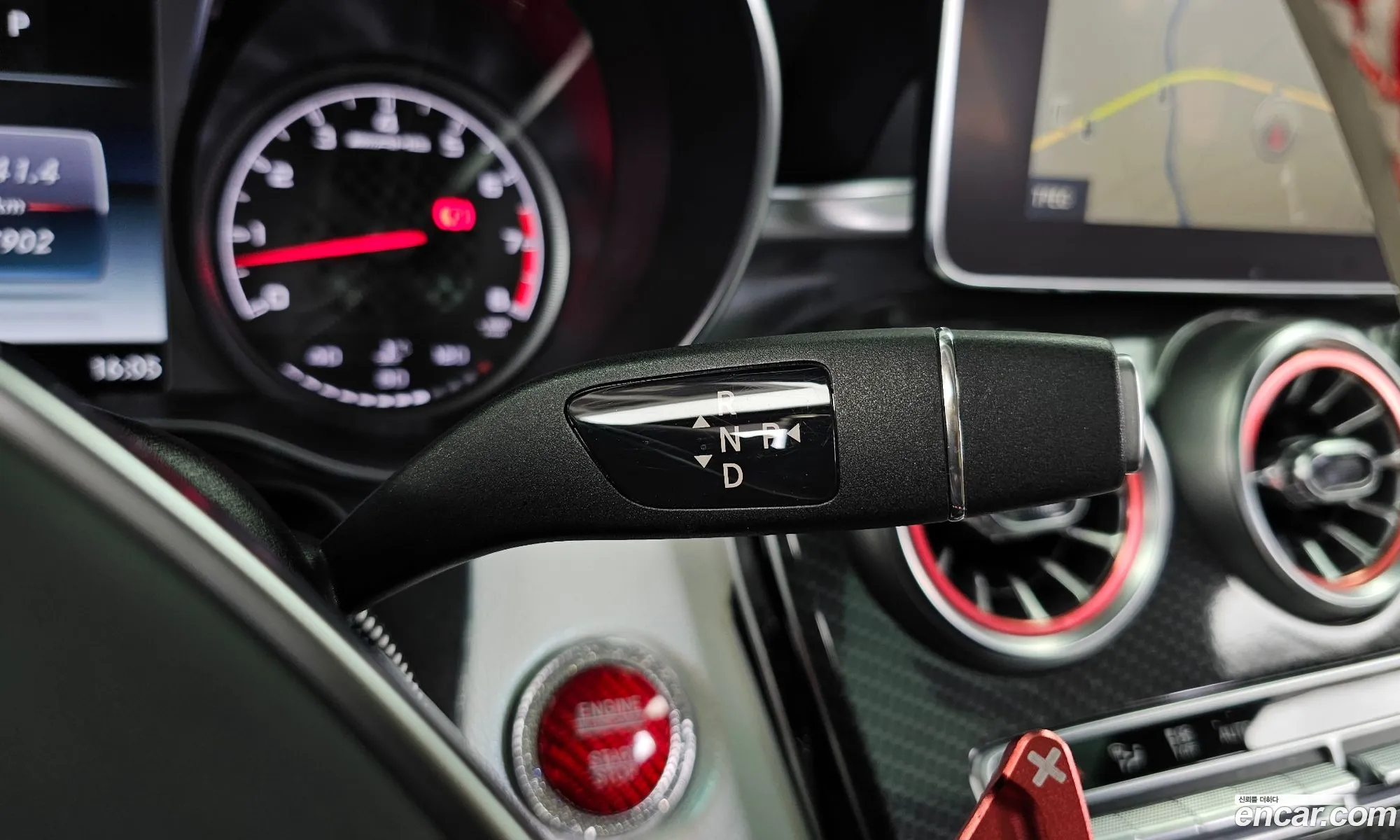Mercedes-Benz C-Class W205 2018 — 32