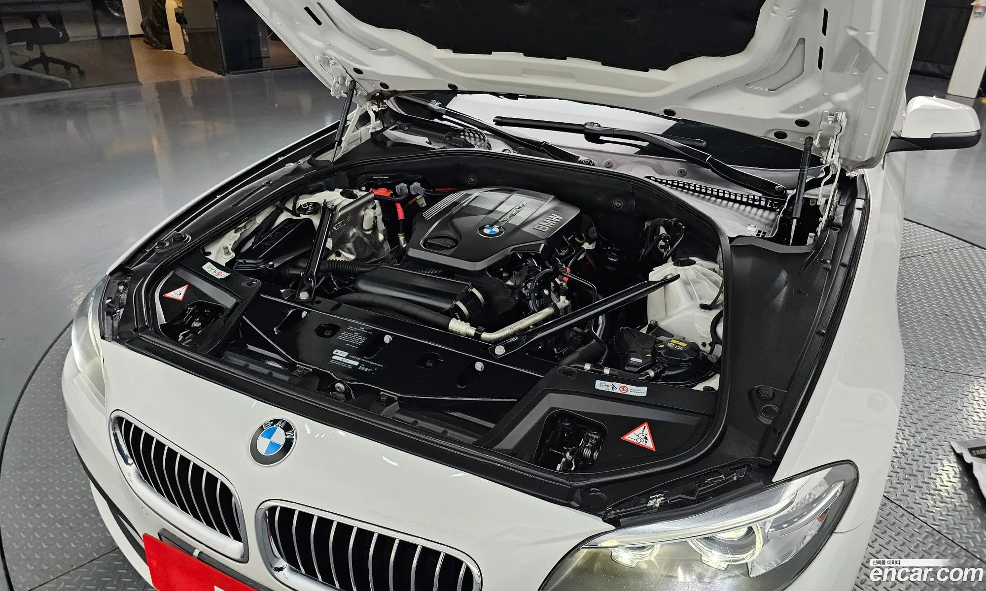 BMW 5 Series 2014 WBA5E5106FD673943 — 2