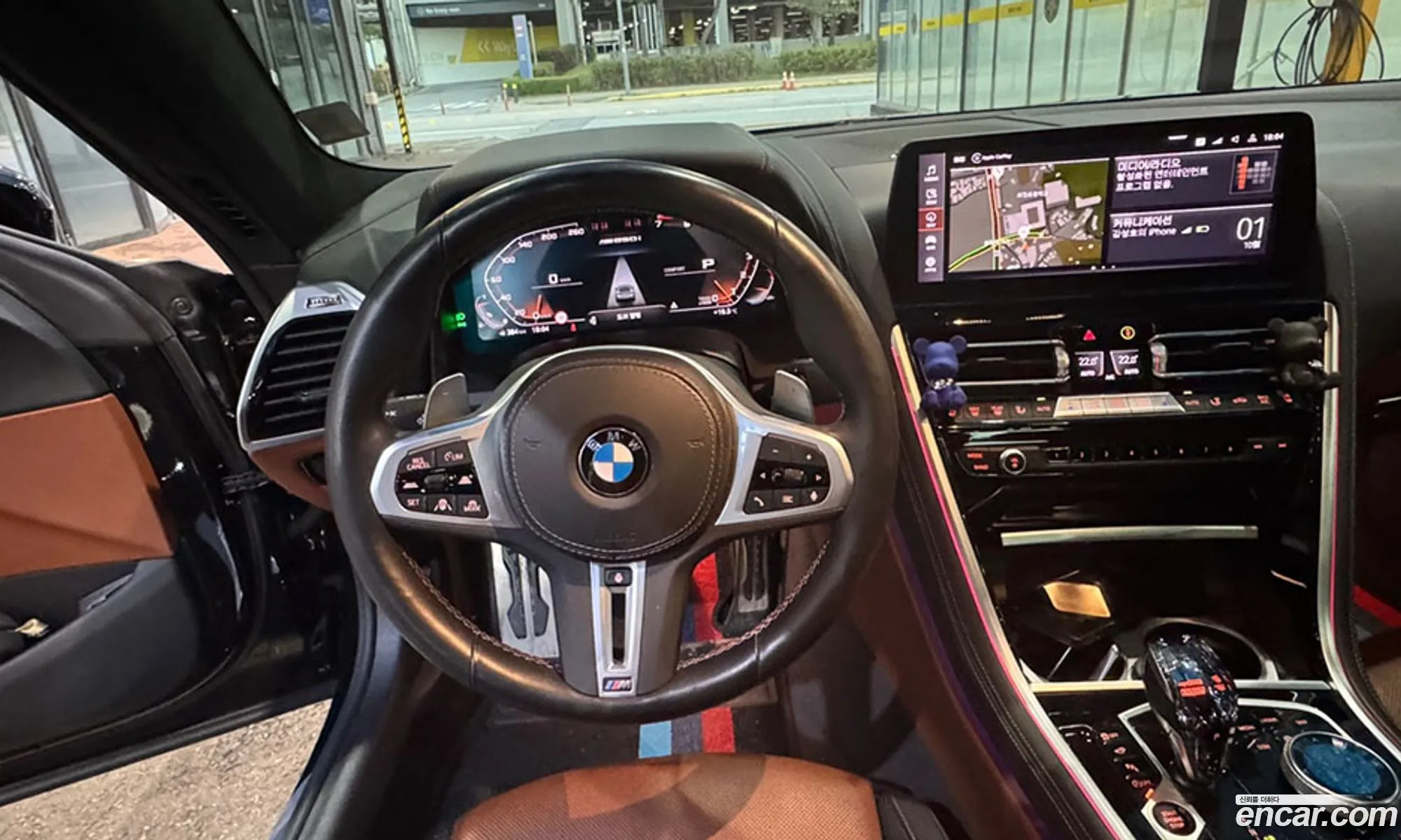BMW 8 Series 2022 — 8
