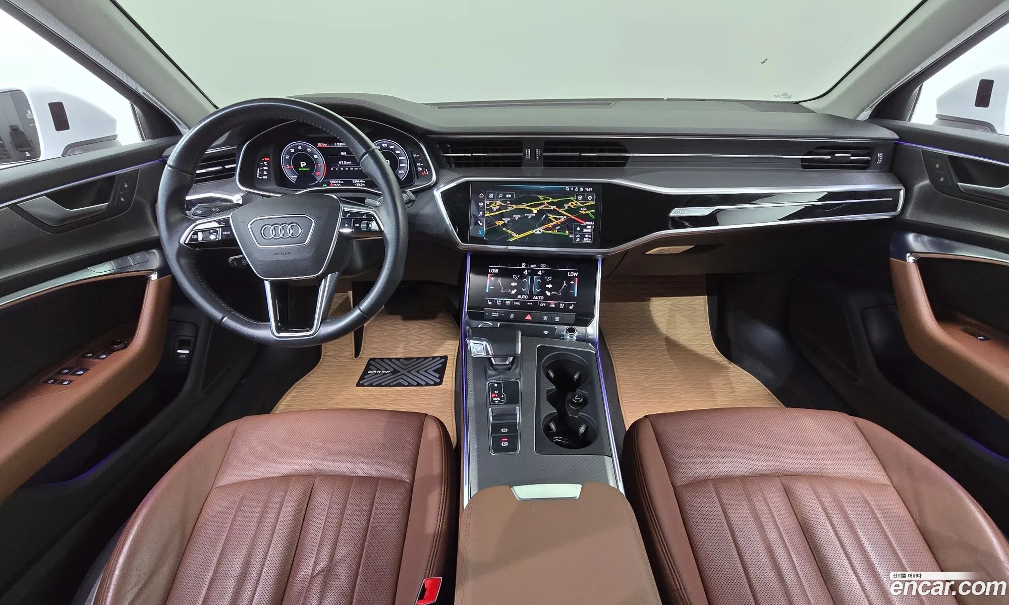 Audi A6 2020 WAUZZZF29LN074032 — 2