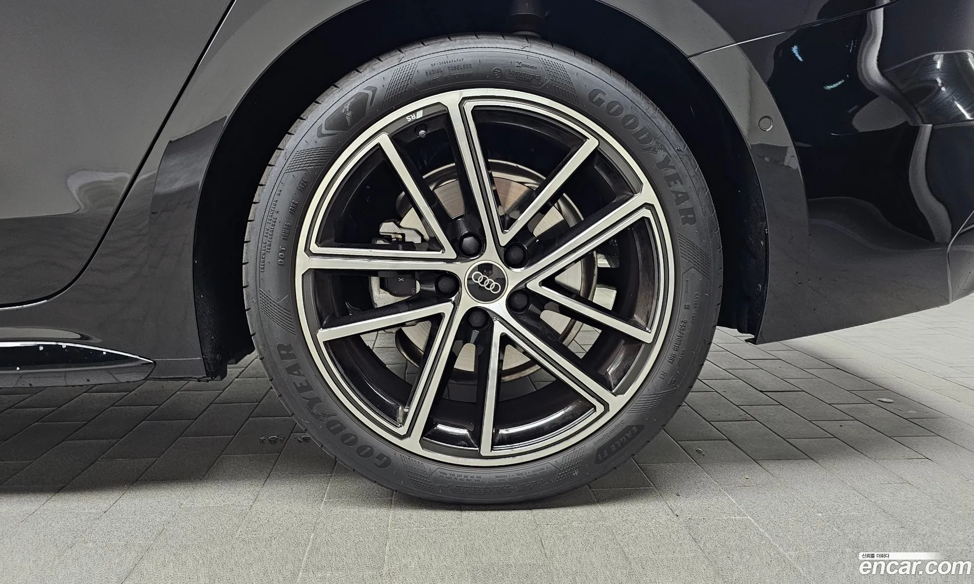 Audi A5 2025 WAUZZZFU9SN050314 — 25