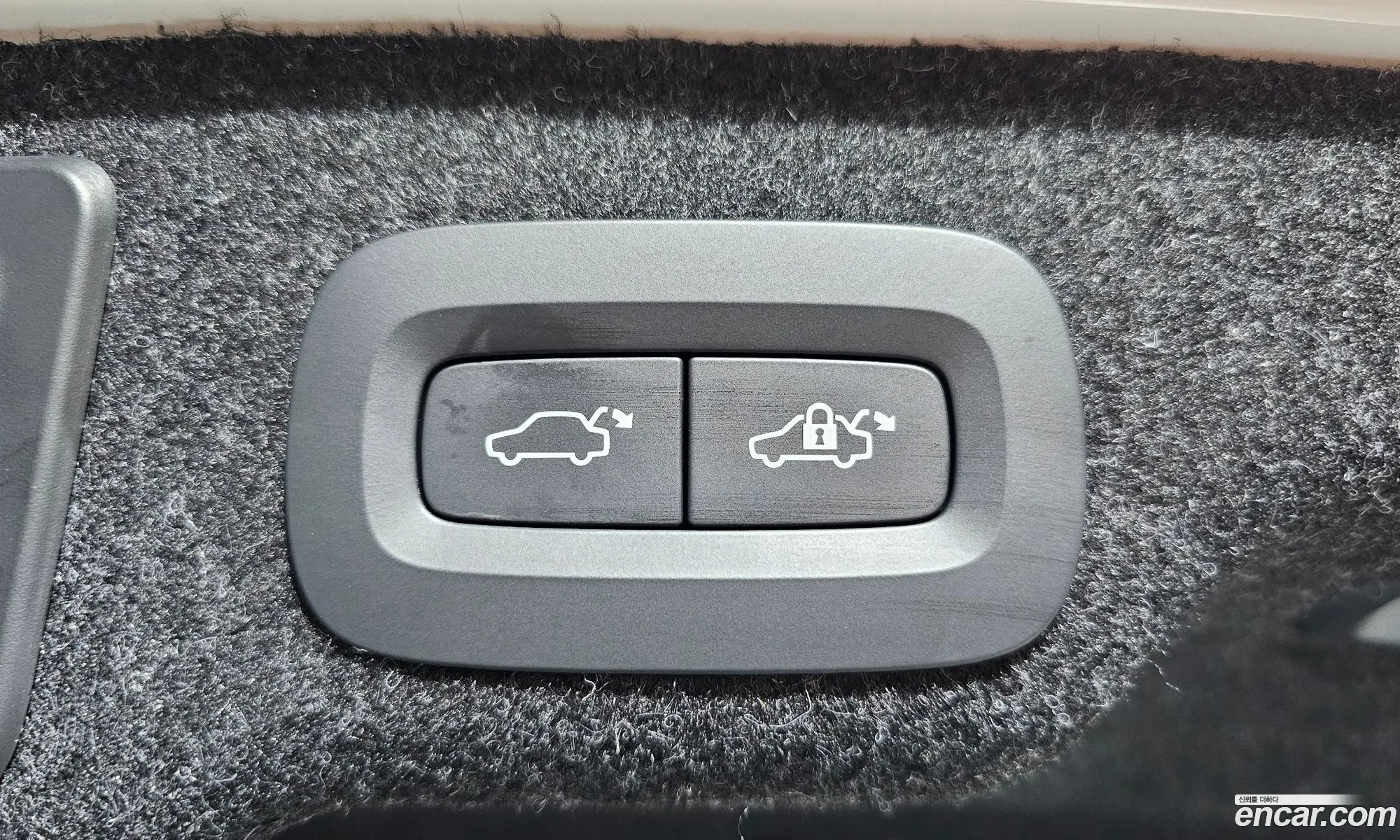 Volvo S90 2023 LVYPT062XPP324209 — 28