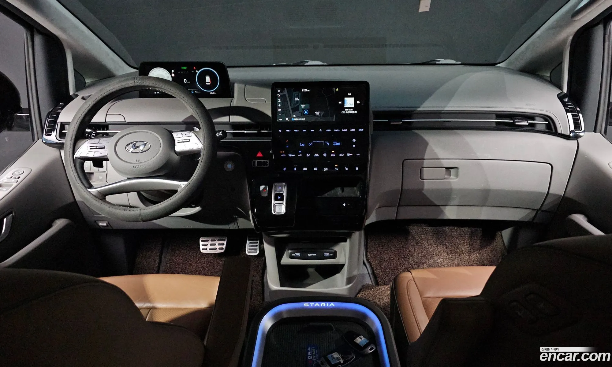 Hyundai Staria 2021 — 4