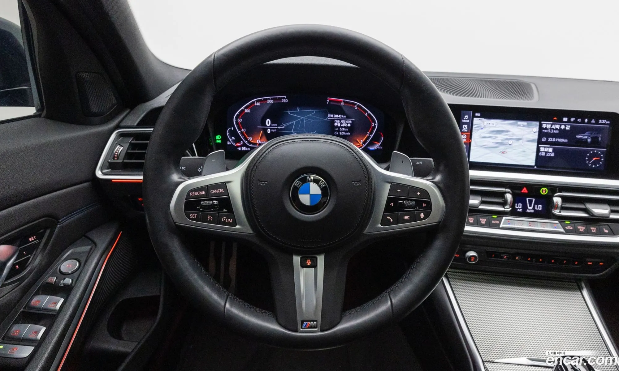 BMW 3 Series 2021 — 3