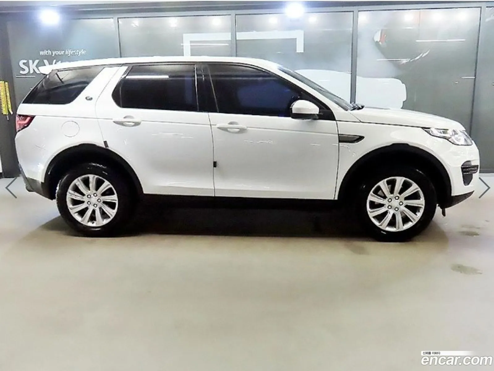 Land Rover Discovery Sport 2016 — 16