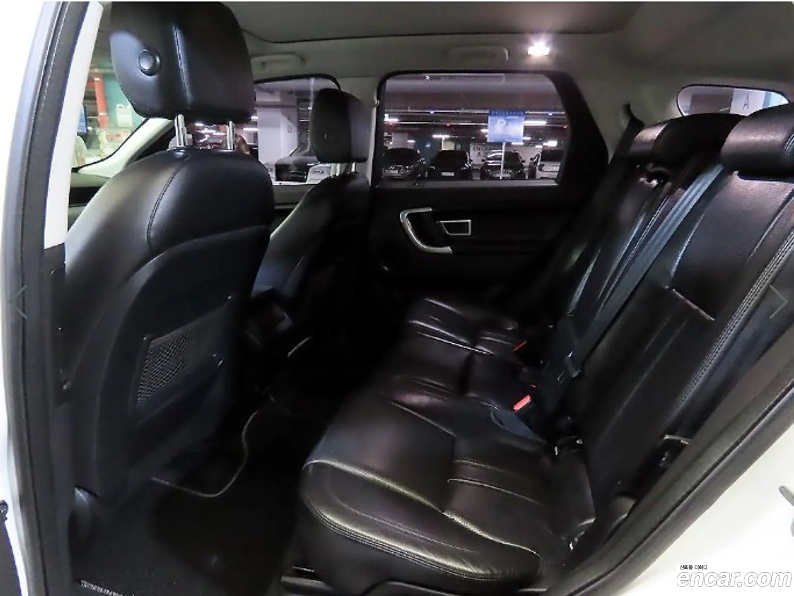 Land Rover Discovery Sport 2016 — 18