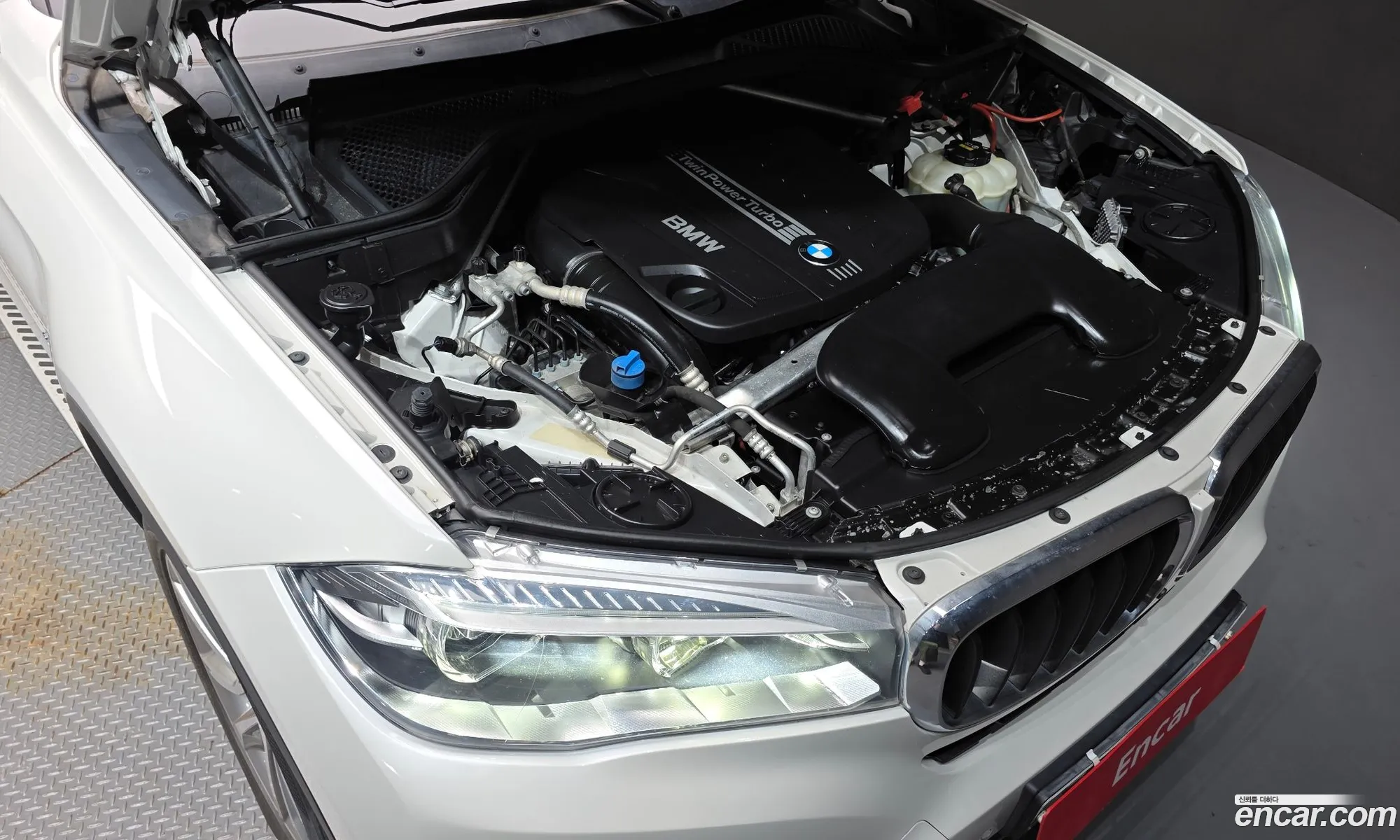 BMW X6 2017 WBAKV210XH0V43191 — 4