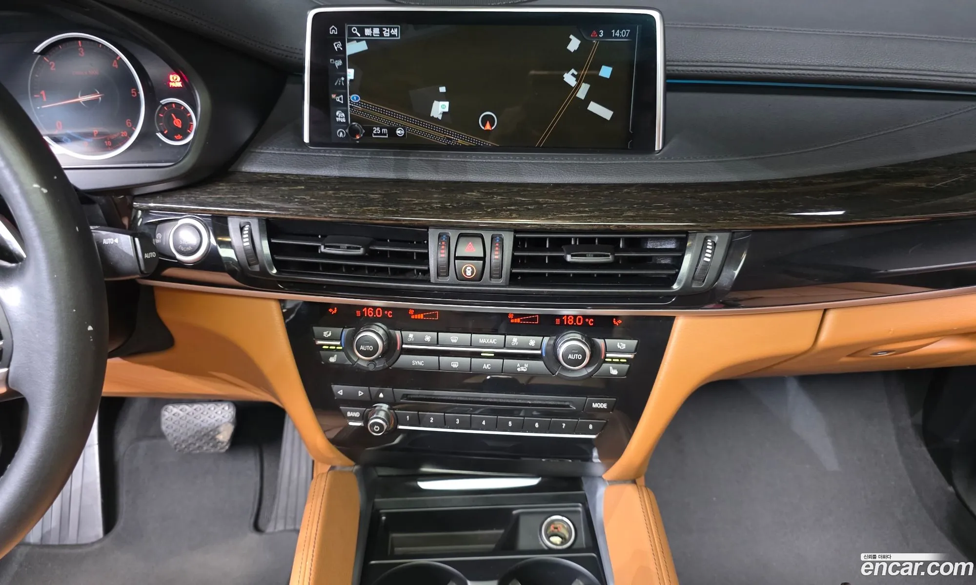 BMW X6 2017 WBAKV210XH0V43191 — 15
