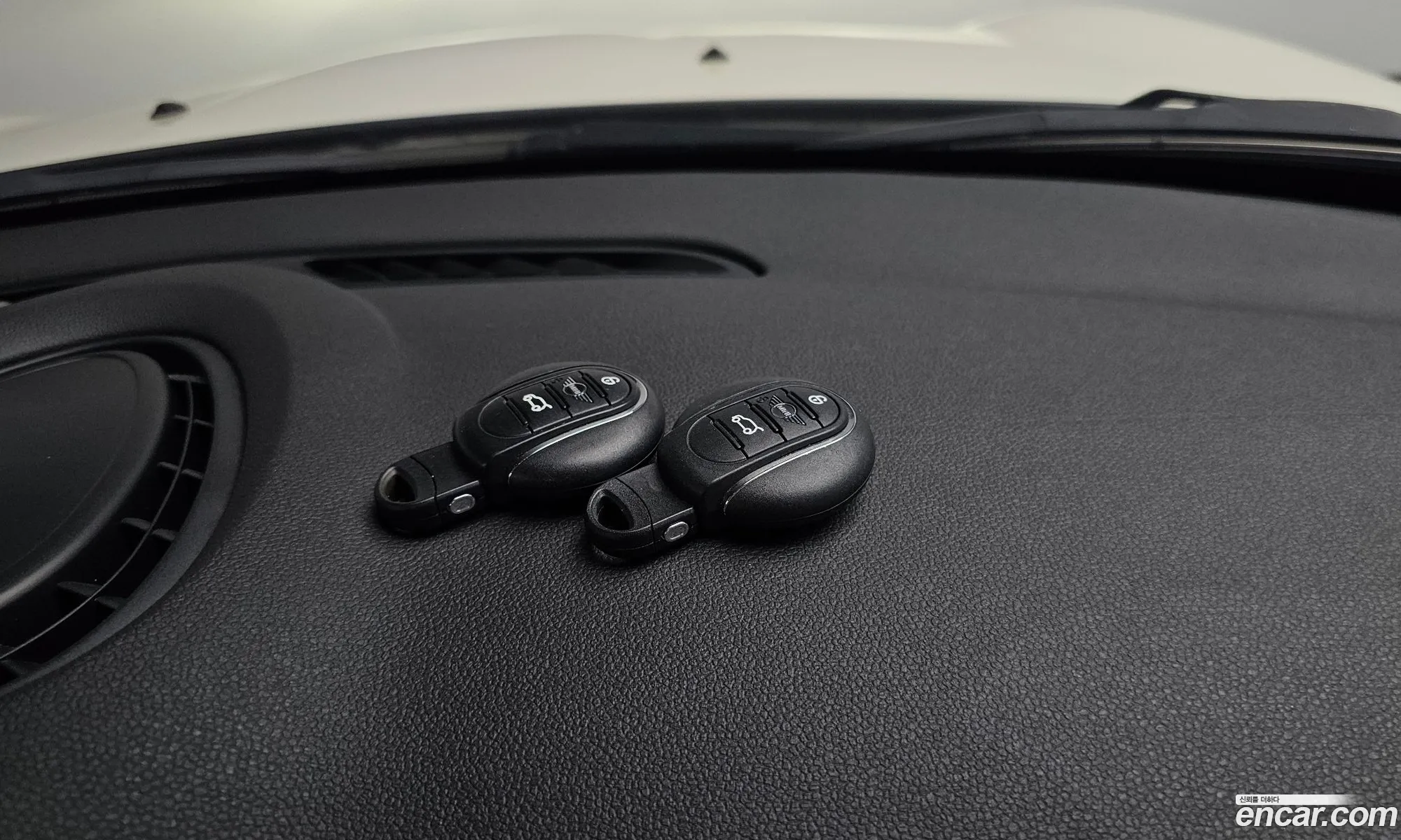 Mini Cooper 2019 WMWXP5100K2H92681 — 3