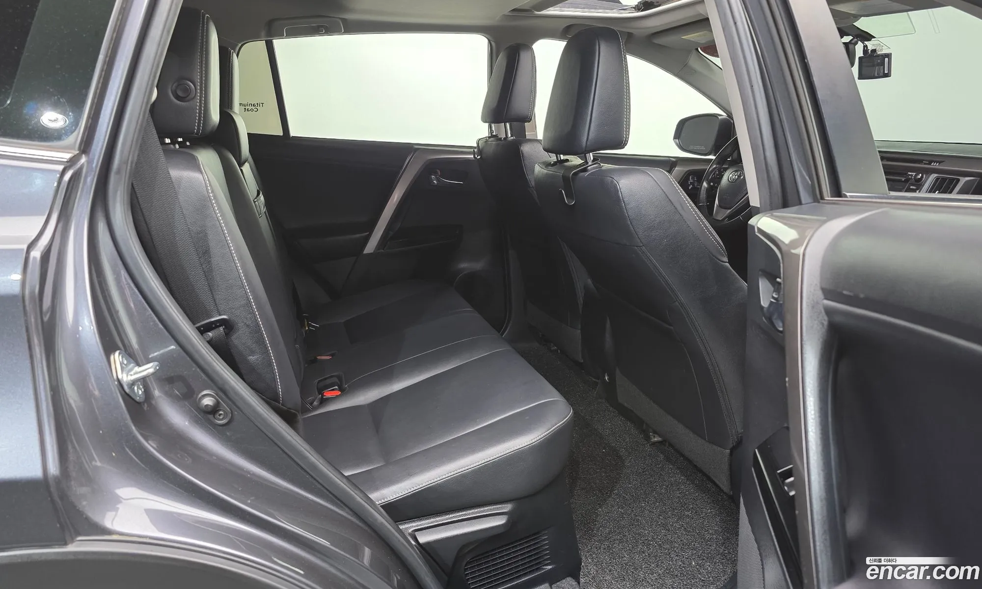 Toyota RAV4 2018 — 8