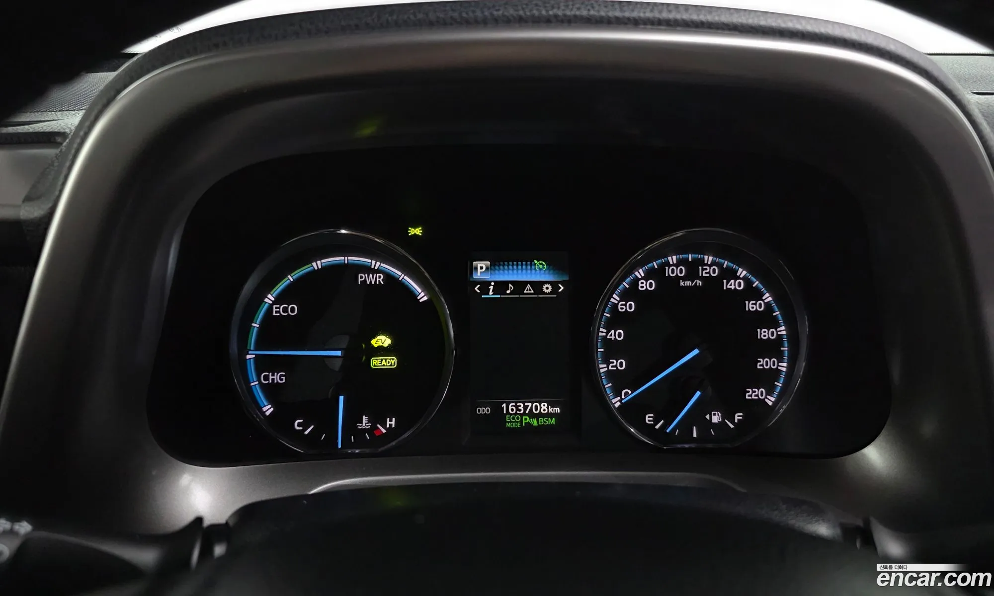 Toyota RAV4 2018 — 13