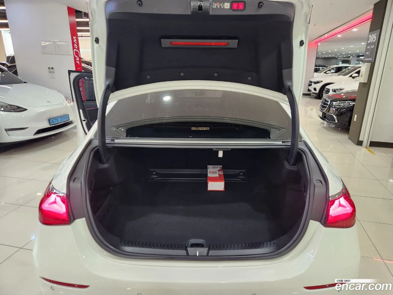 Mercedes-Benz E-Class W214 2024 — 10