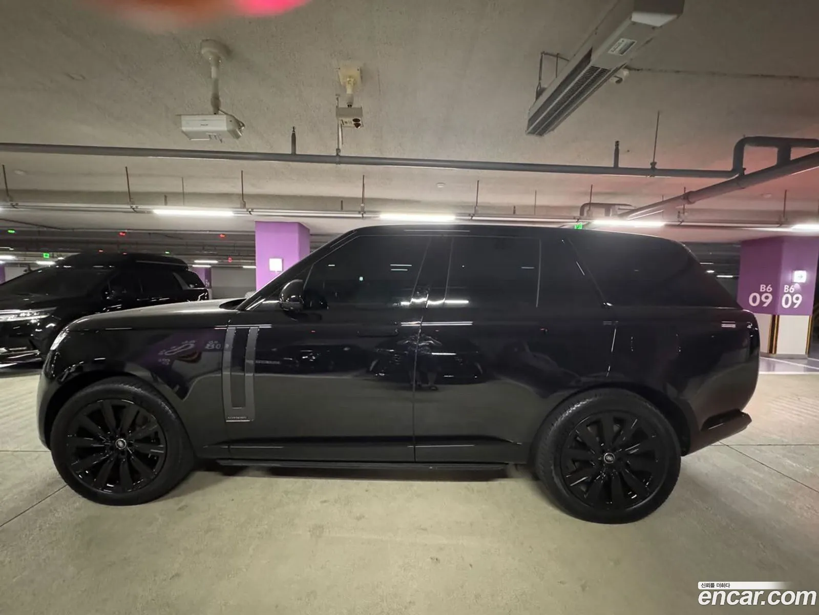 Land Rover Range Rover 2025 — 2