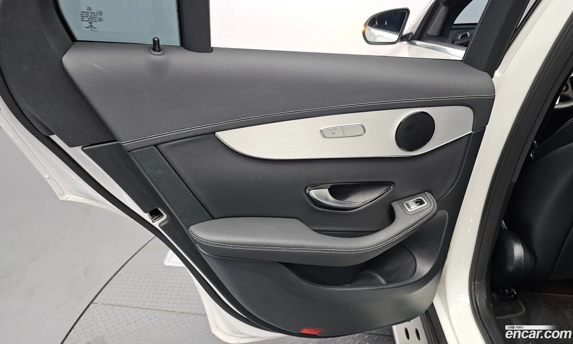 Mercedes-Benz GLC-Class X253 2021 — 21