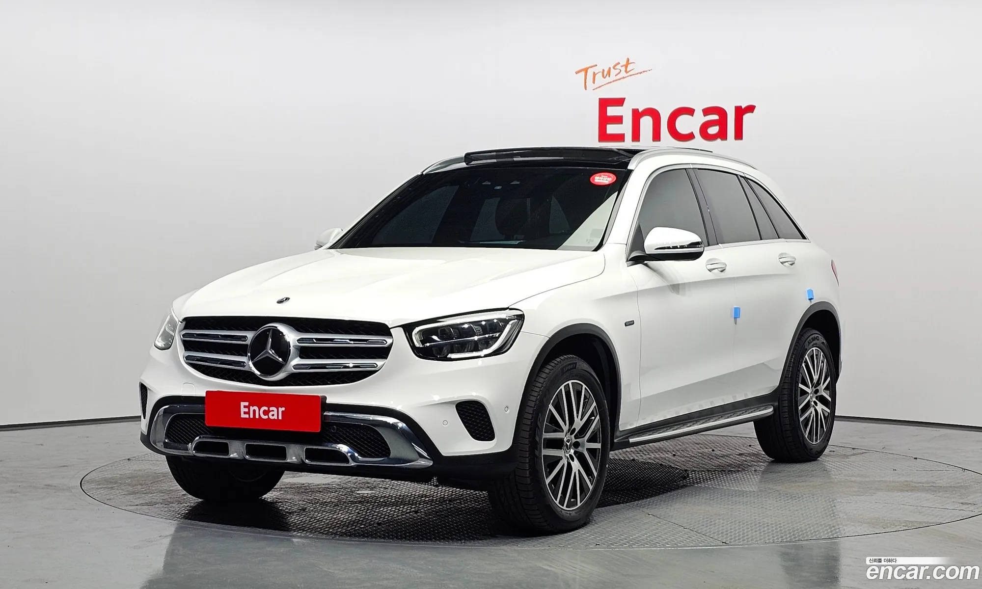Mercedes-Benz GLC-Class X253 2021 — 19