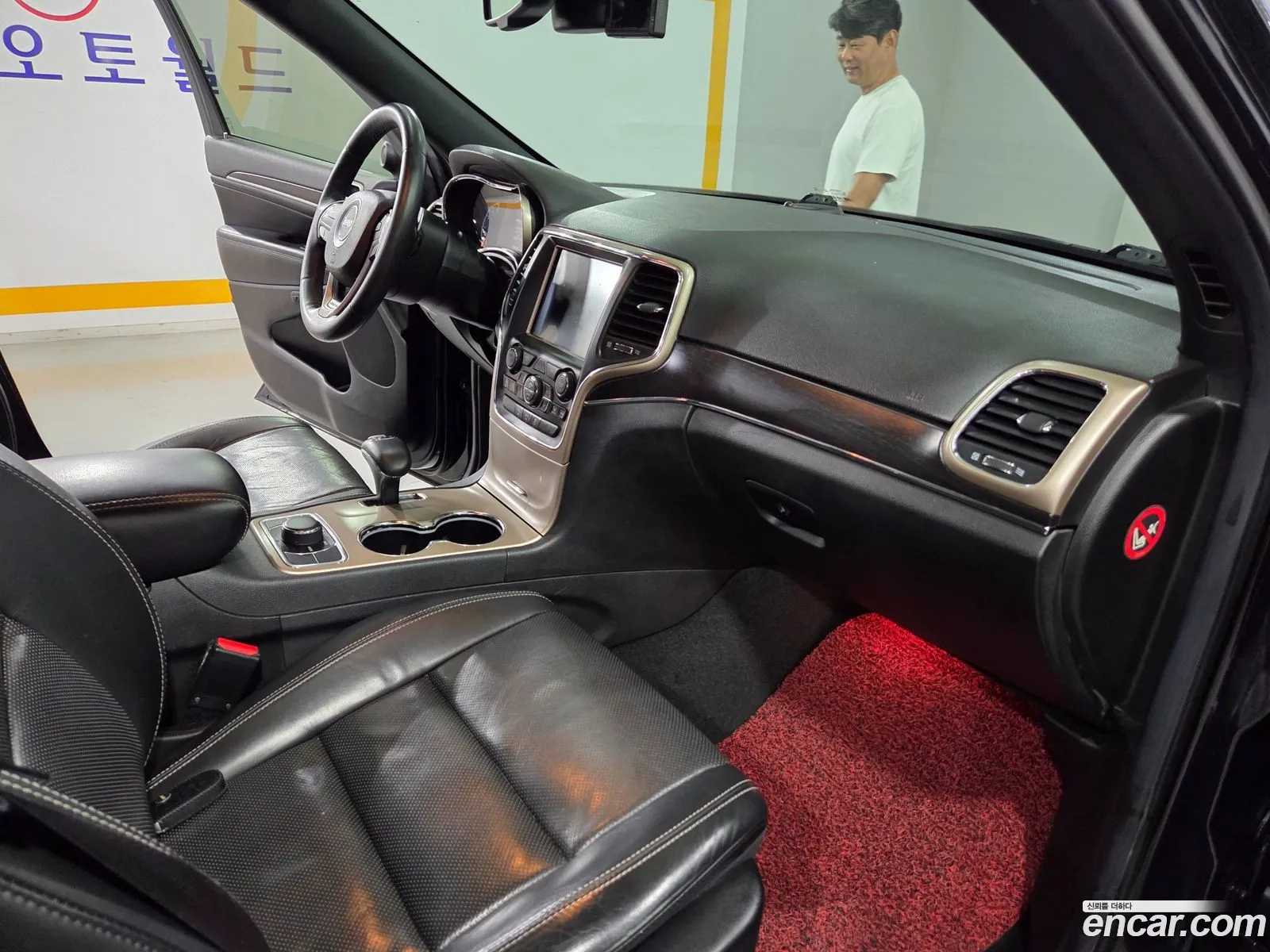 Jeep Grand Cherokee 2014 — 18