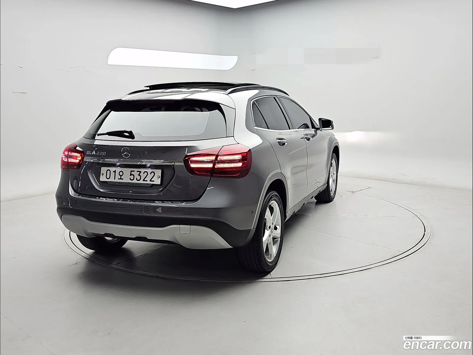 Mercedes-Benz GLA-Class X156 2017 — 18