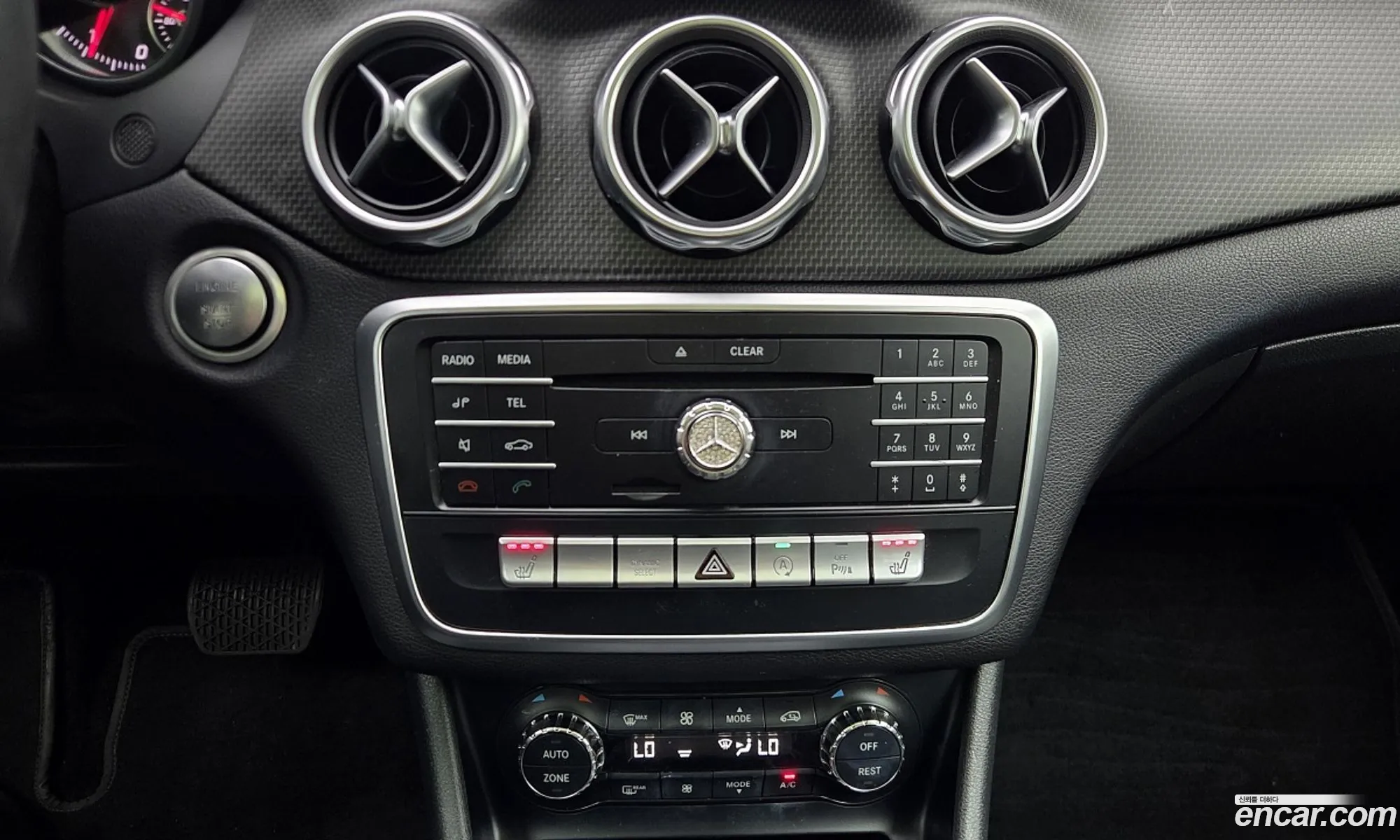 Mercedes-Benz GLA-Class X156 2017 — 15