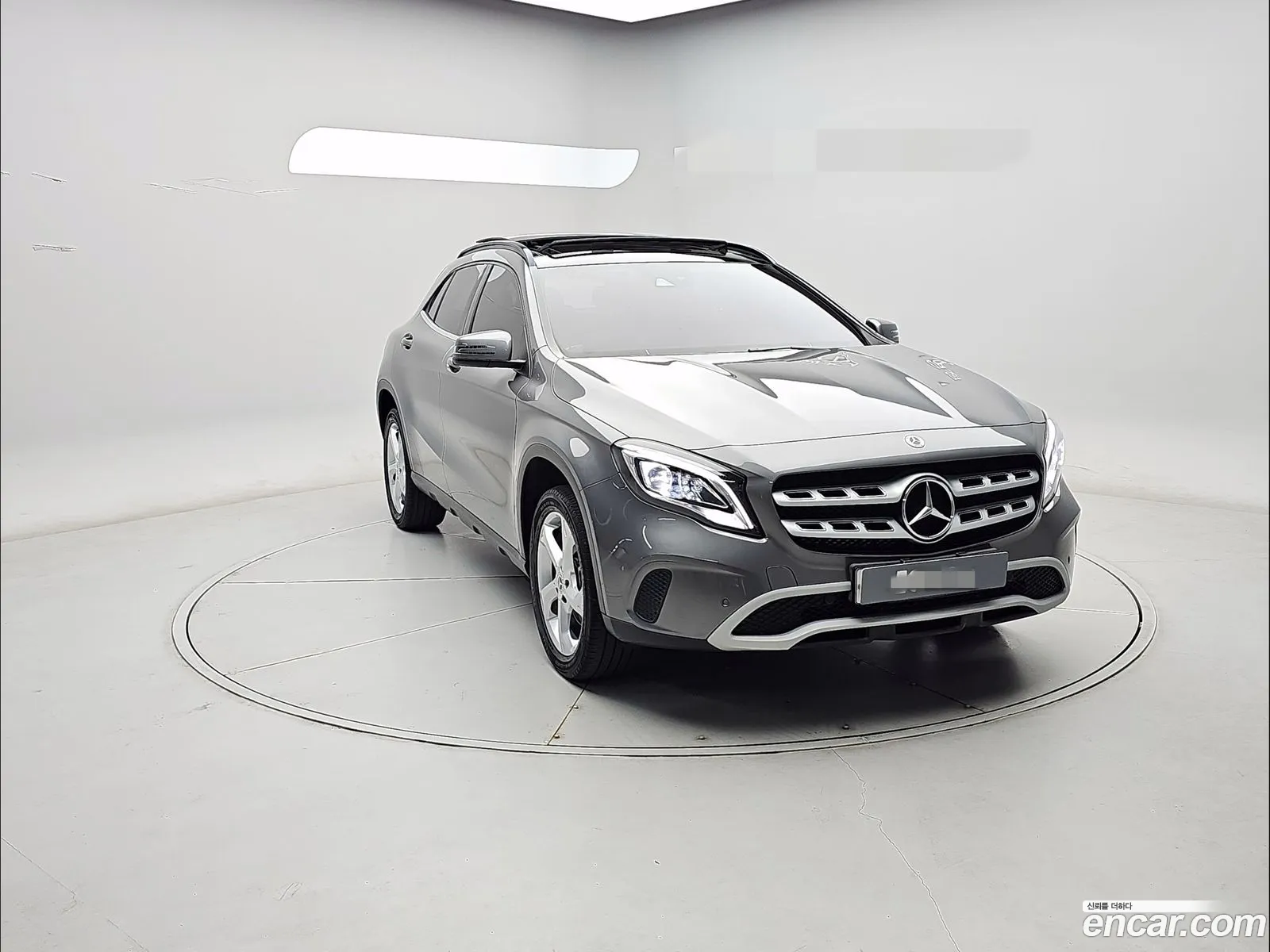 Mercedes-Benz GLA-Class X156 2017 — 17