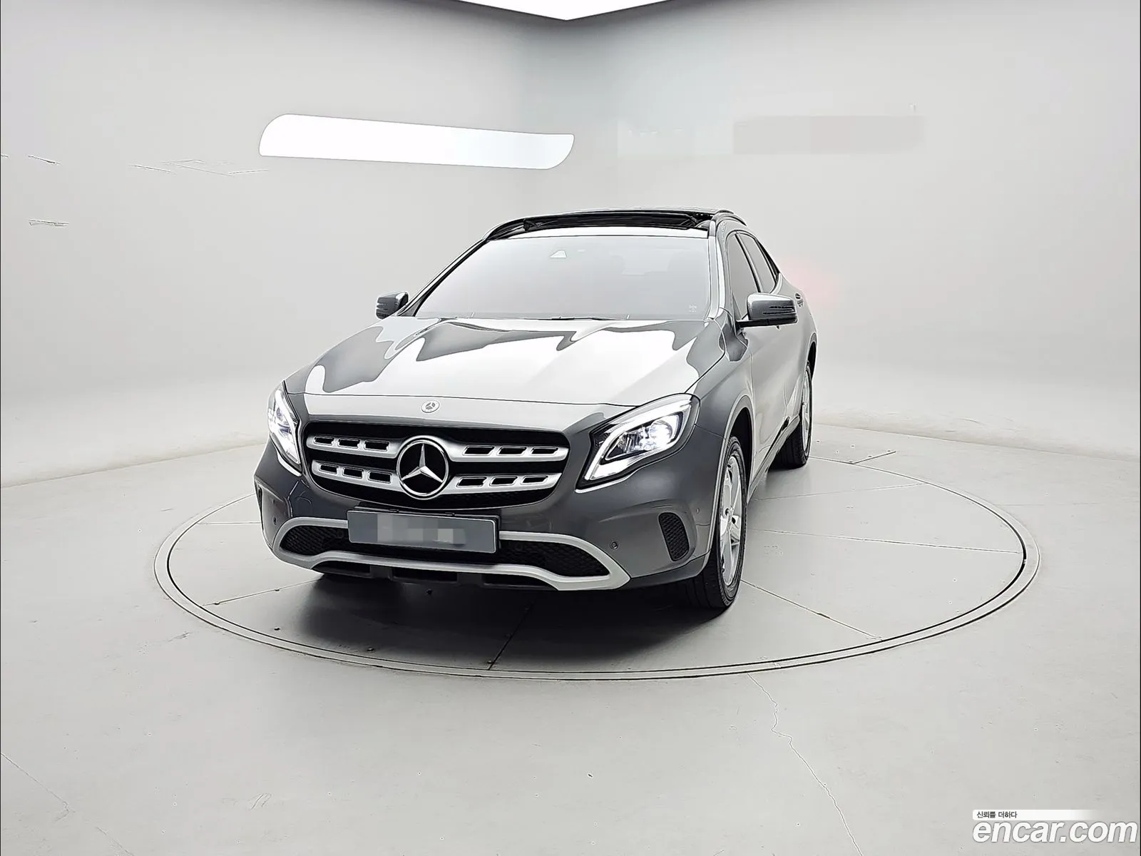 Mercedes-Benz GLA-Class X156 2017 — 20