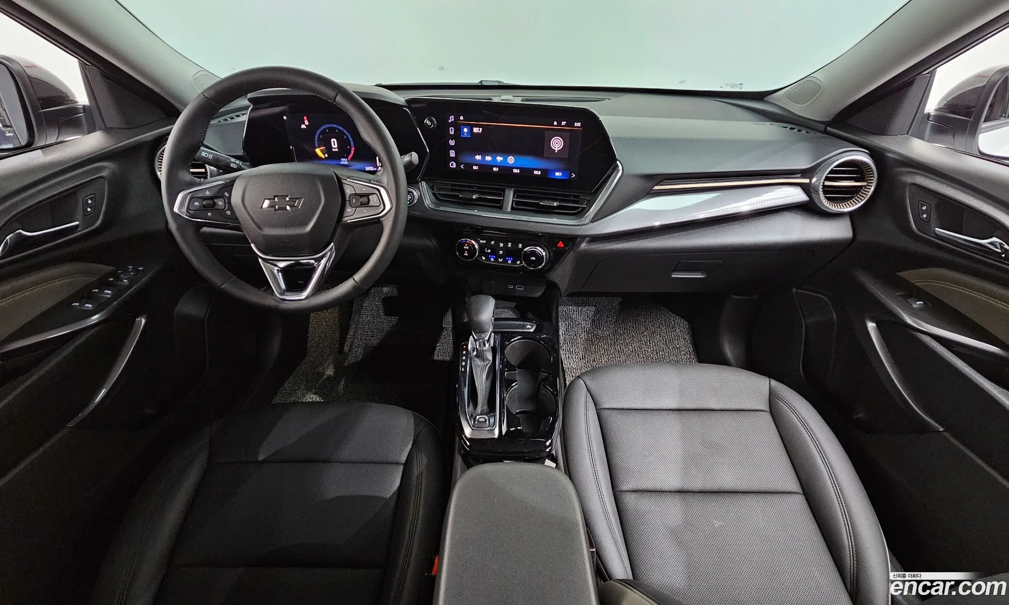 Chevrolet (GM Daewoo) Trax Crossover 2025 — 2