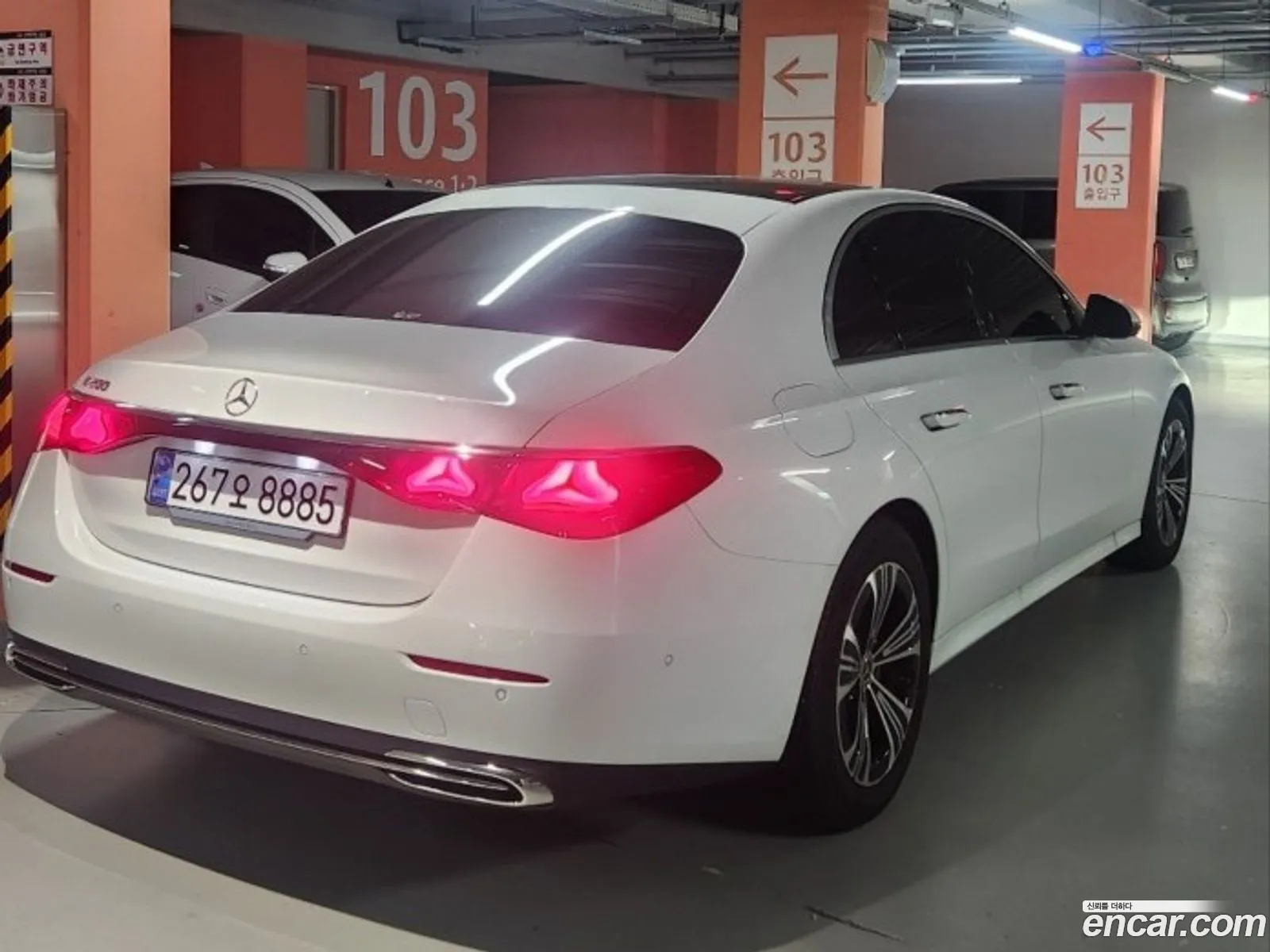 Mercedes-Benz E-Class W214 2025 — 12