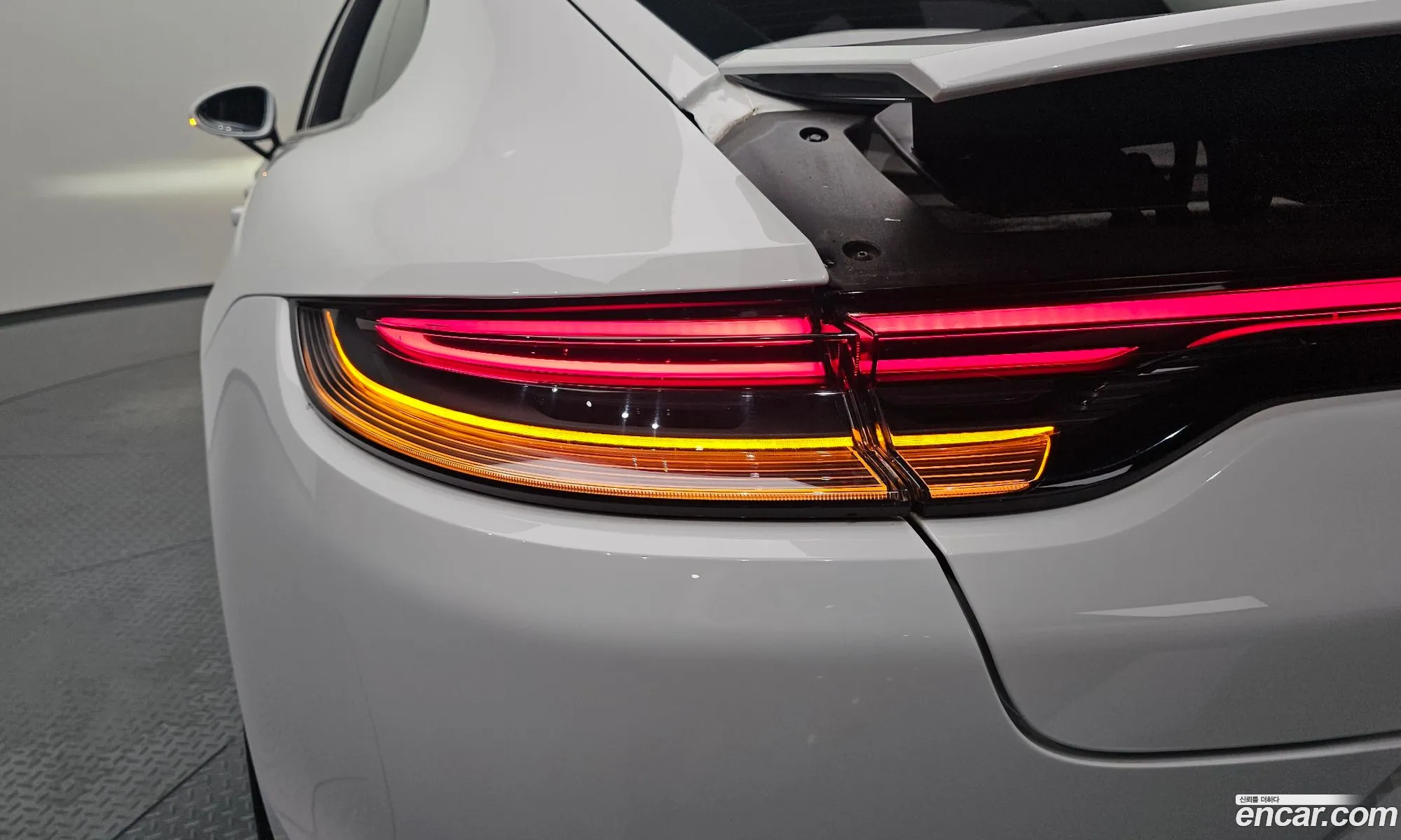 Porsche Panamera 2021 — 33