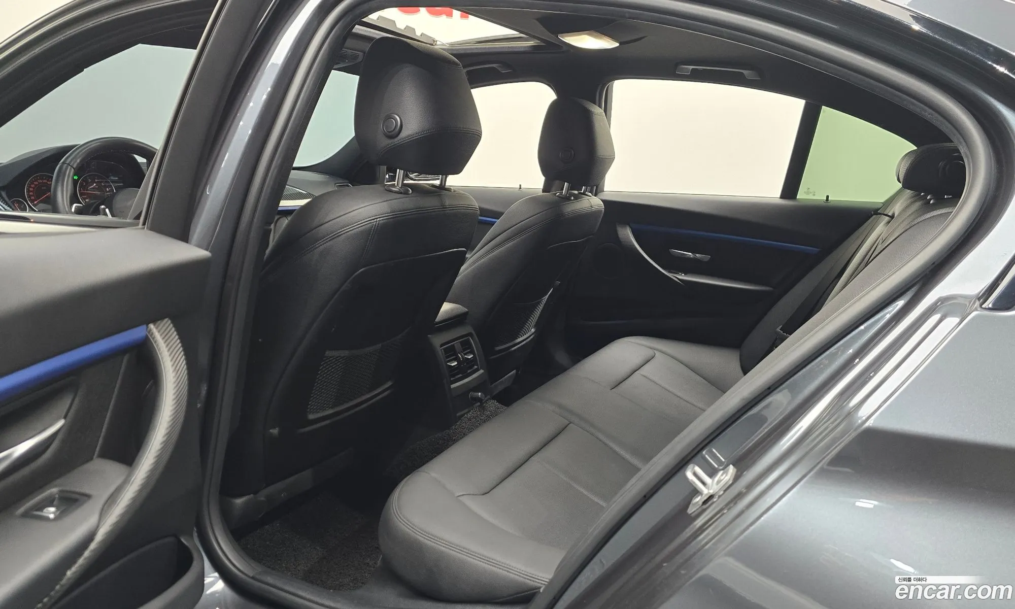 BMW 3 Series 2017 — 14